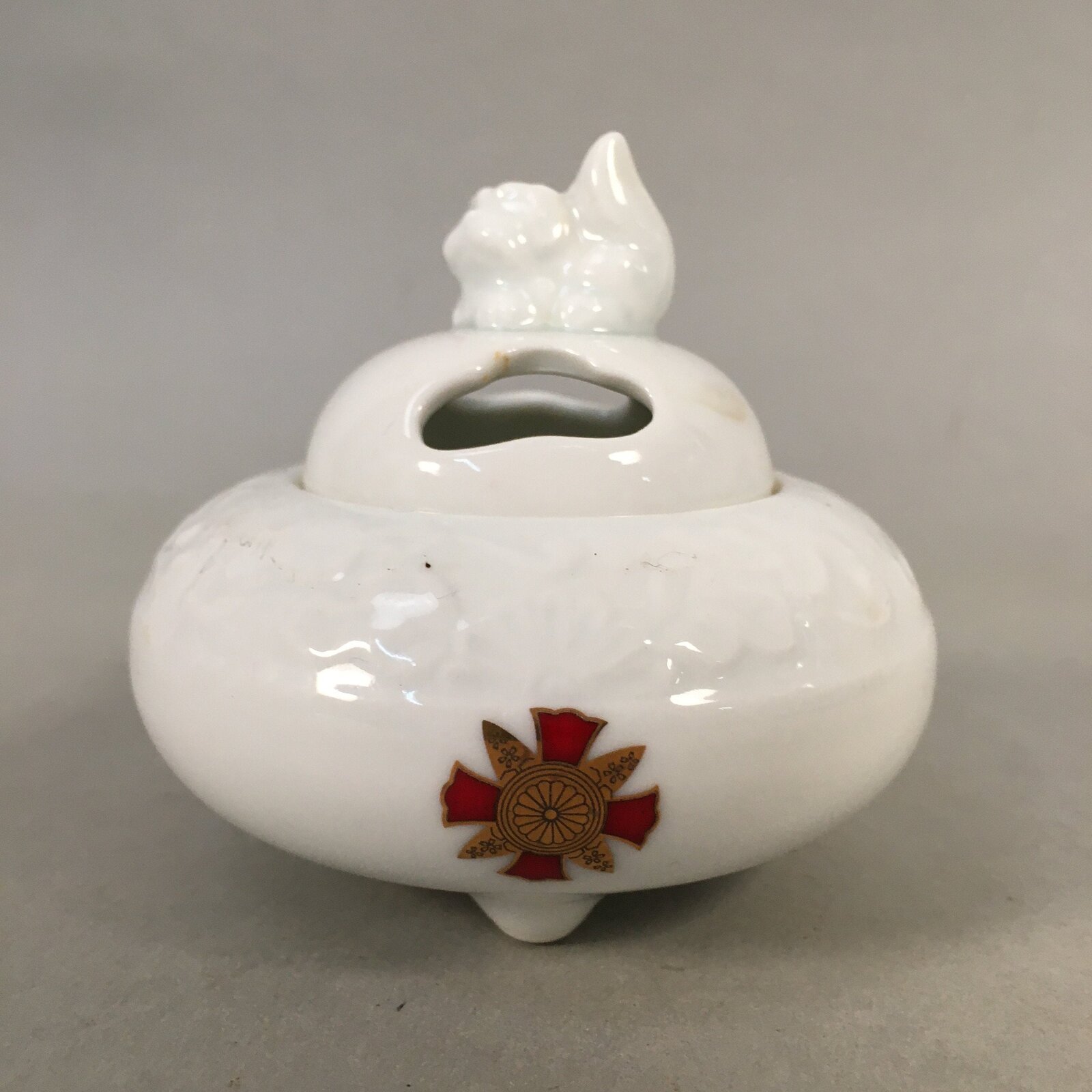 Japanese Arita Porcelain Incense Burner Vtg Hakuji Koro White WW2 Veteran BU384