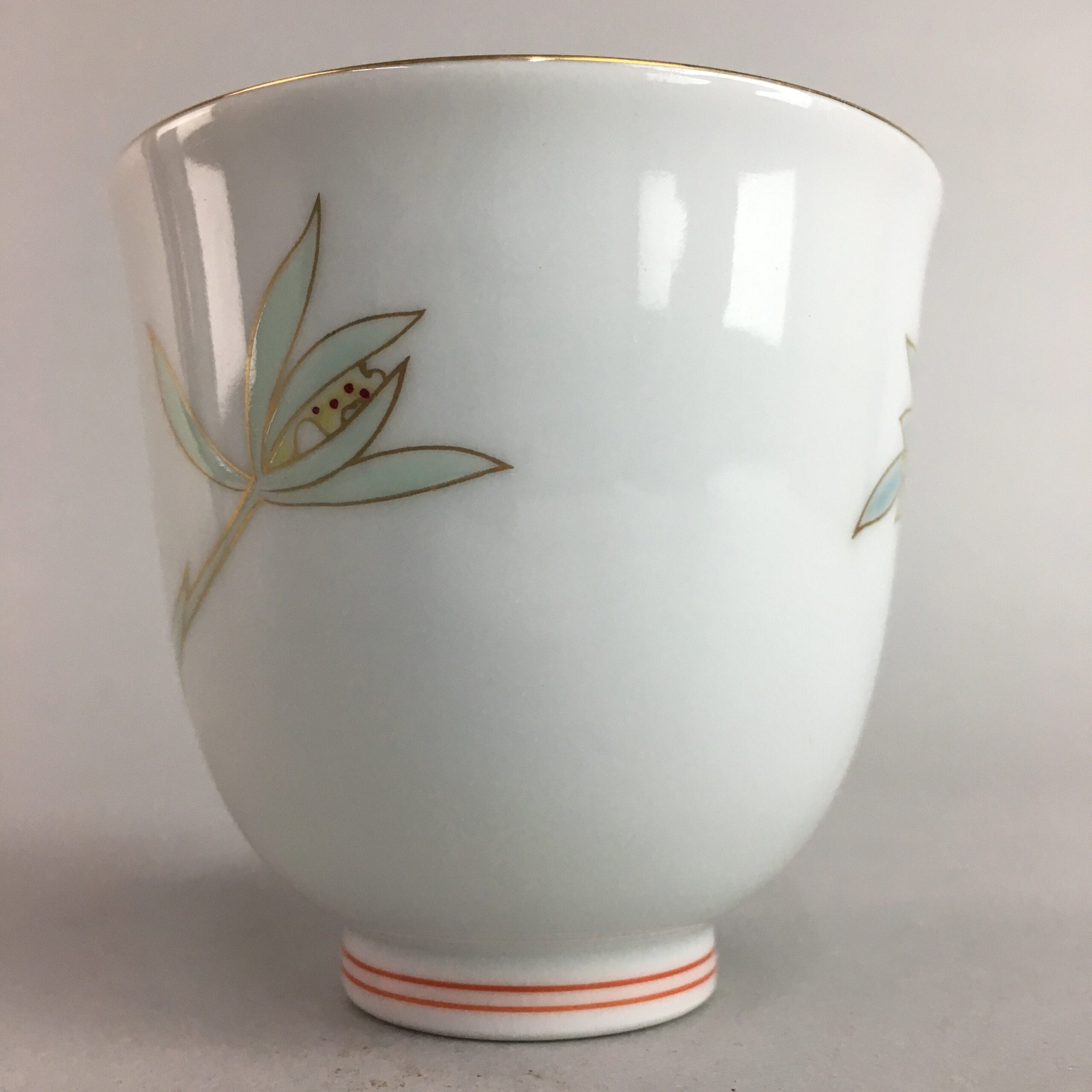 Japanese Arita ware Porcelain Teacup Vtg Fukagawa Yunomi Floral QT52