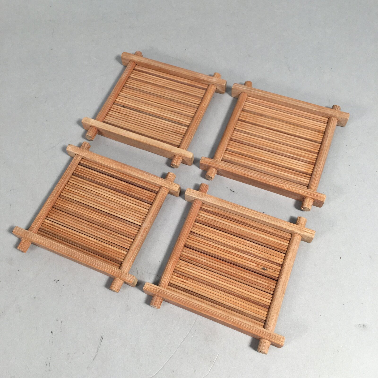Japanese Bamboo Drink Coaster Saucer 4pc Set Vtg Chataku Square PX512