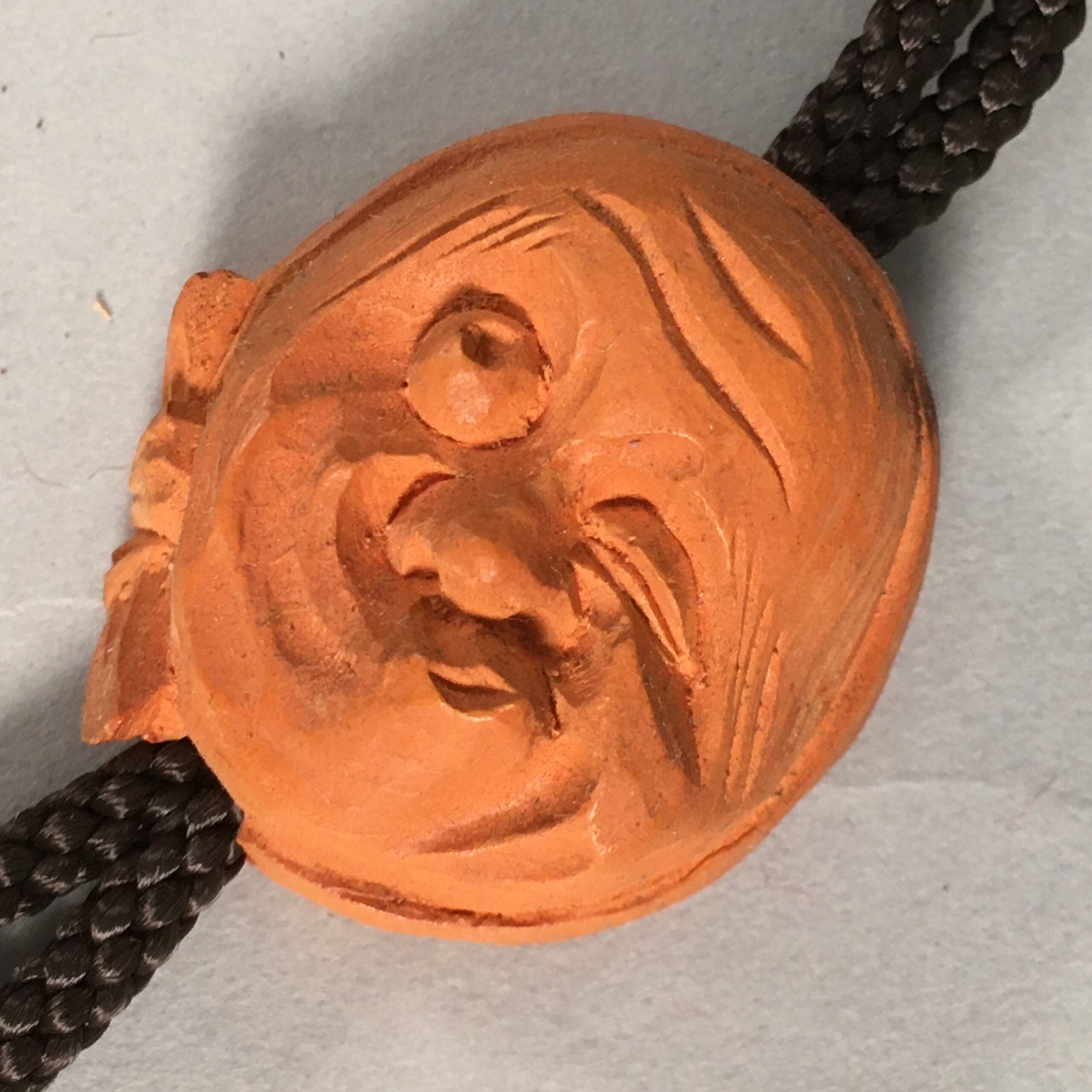 Japanese Bolo Tie Vtg Necklace Wood Carved Hyottoko Mask JK32