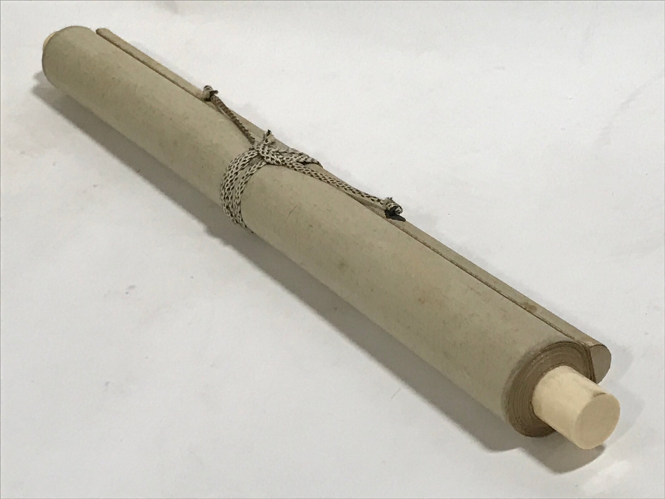 Japanese Boxed Hanging Scroll Kakejiku Vtg Men Boat River Mountains Color KJ138