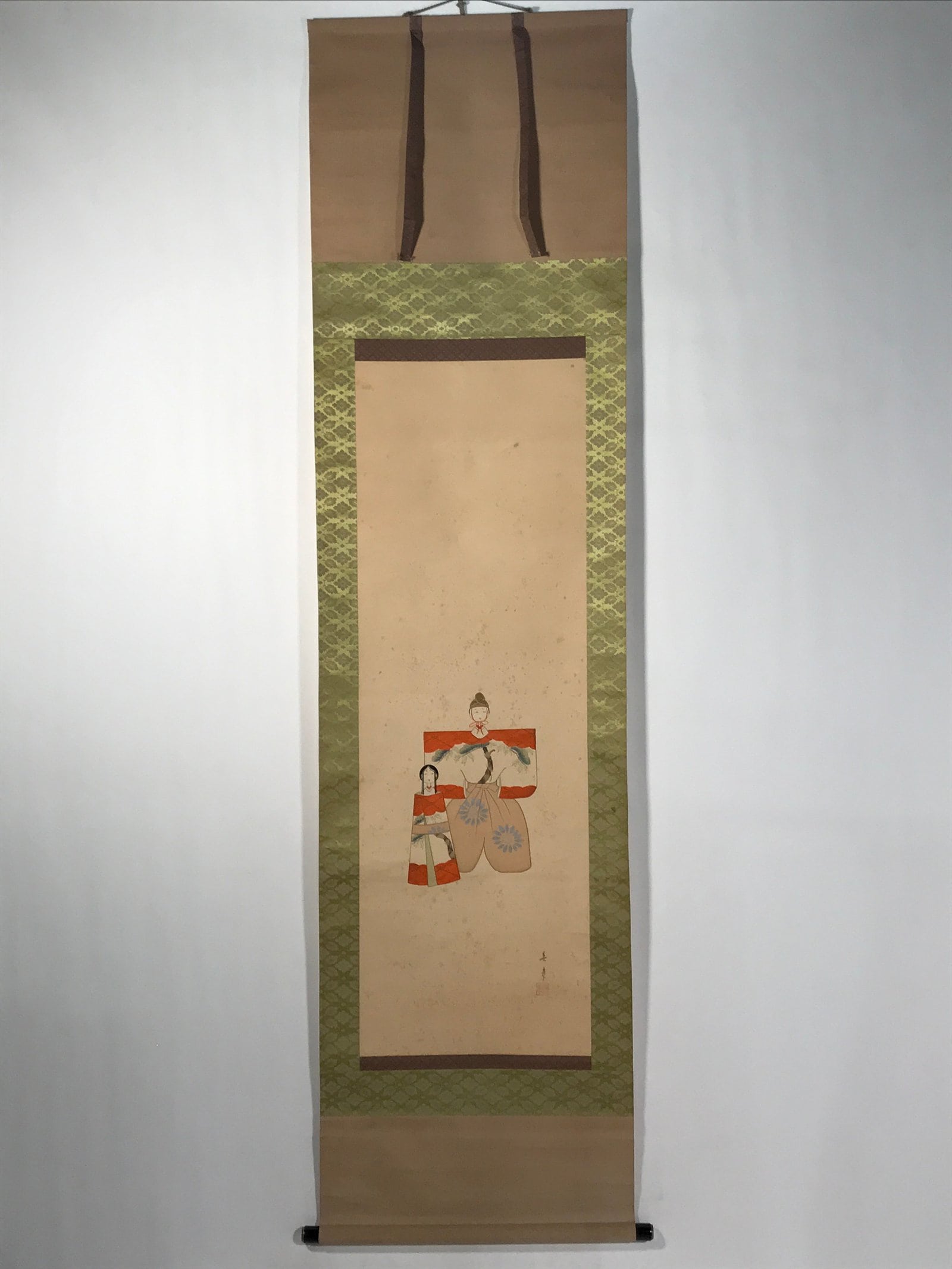 Japanese Boxed Hanging Scroll Vtg Kakejiku Standing Hina Dolls Portrait KJ159