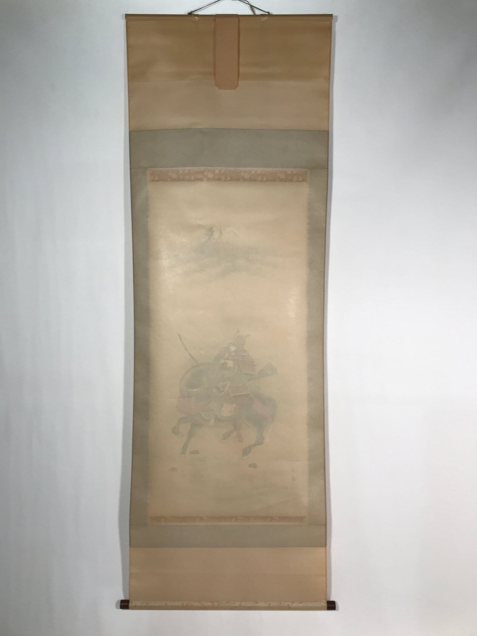 Japanese Boxed Hanging Scroll Vtg Samurai Horse Mount Fuji Color Kakejiku KJ38
