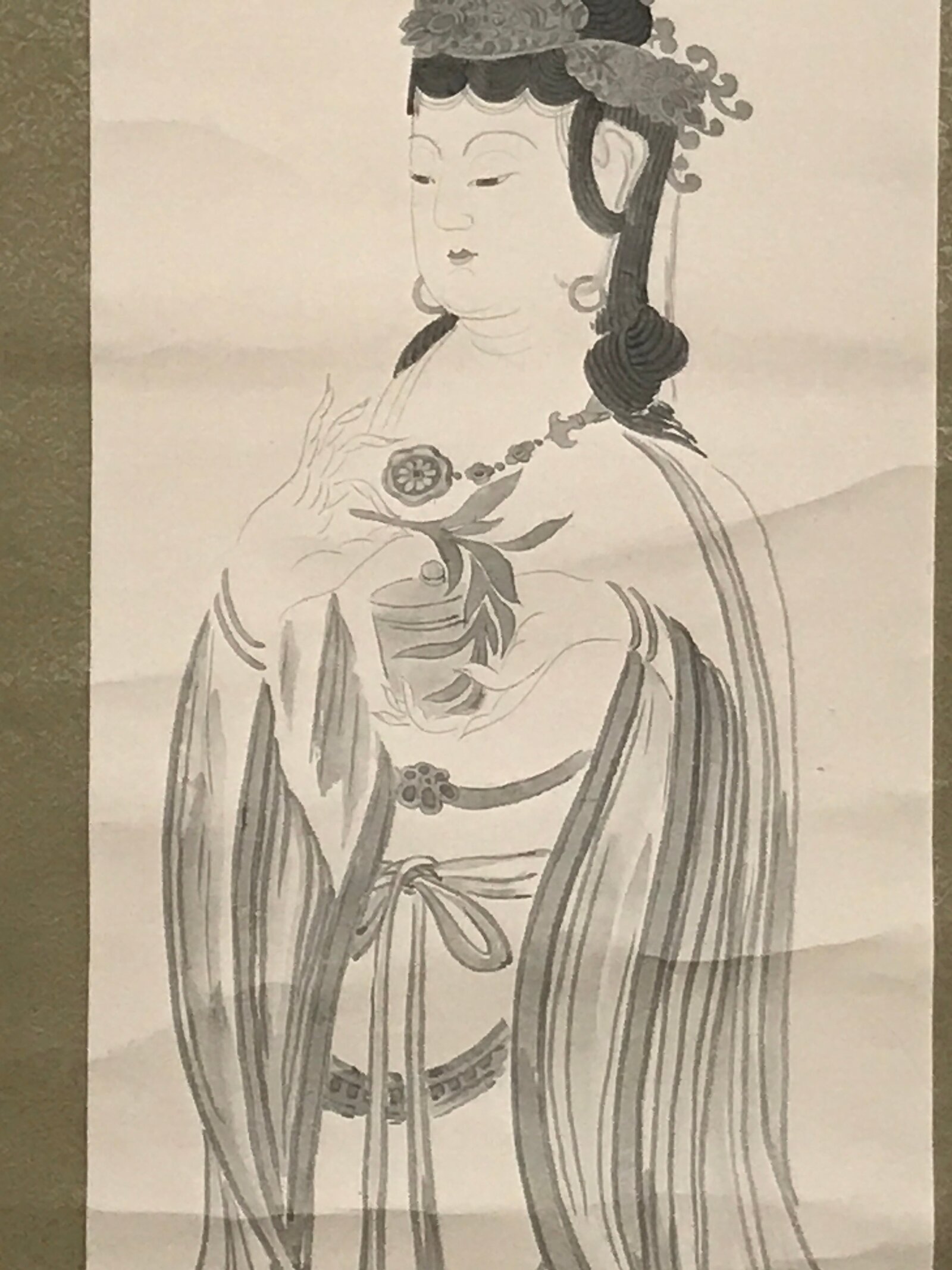 Japanese Boxed Hanging Scroll Vtg Standing Kannon Buddhist Kakejiku SC957