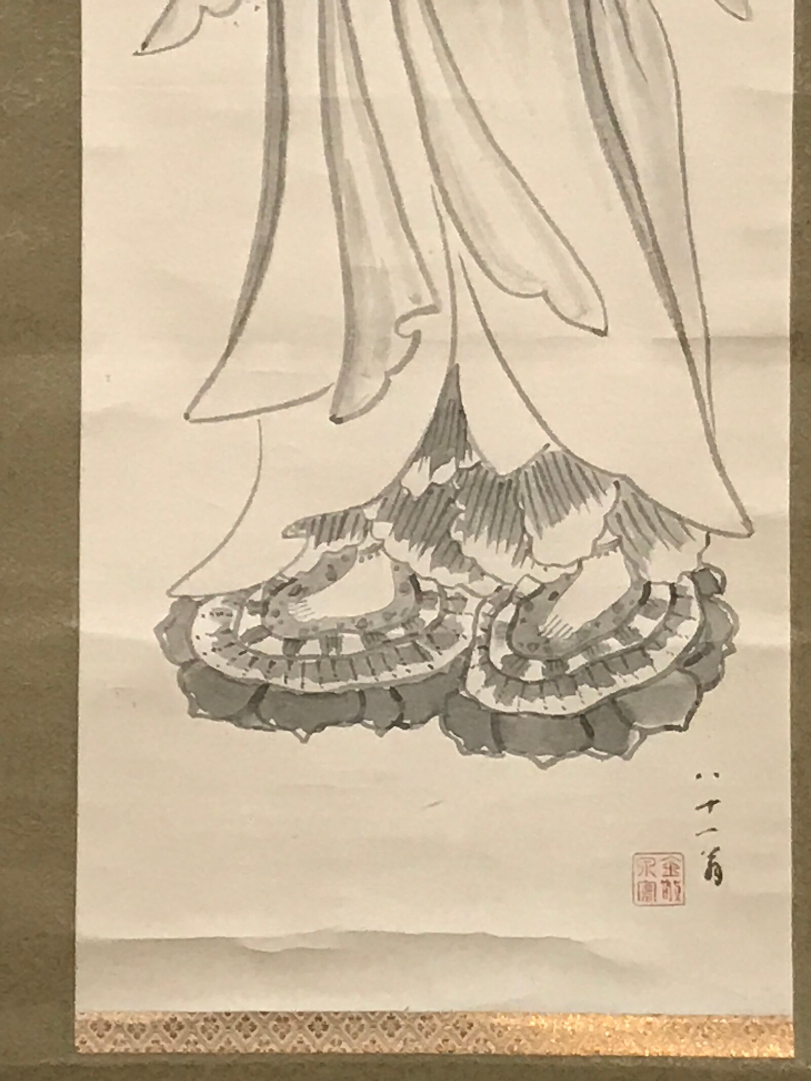 Japanese Boxed Hanging Scroll Vtg Standing Kannon Buddhist Kakejiku SC957