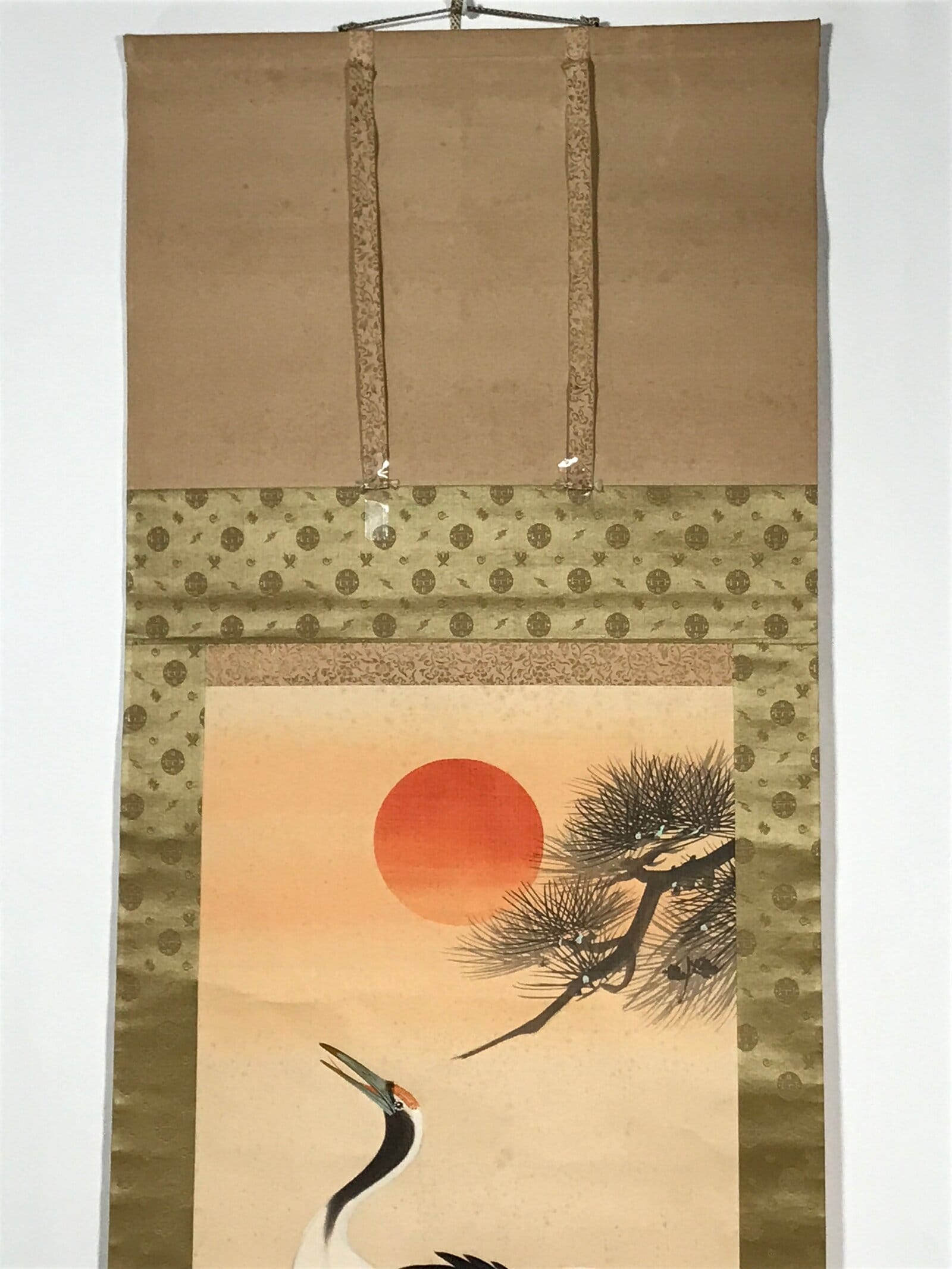 Japanese Boxed Hanging Scroll Vtg Two Cranes Pine Tree Red Sun Kakejiku SC956