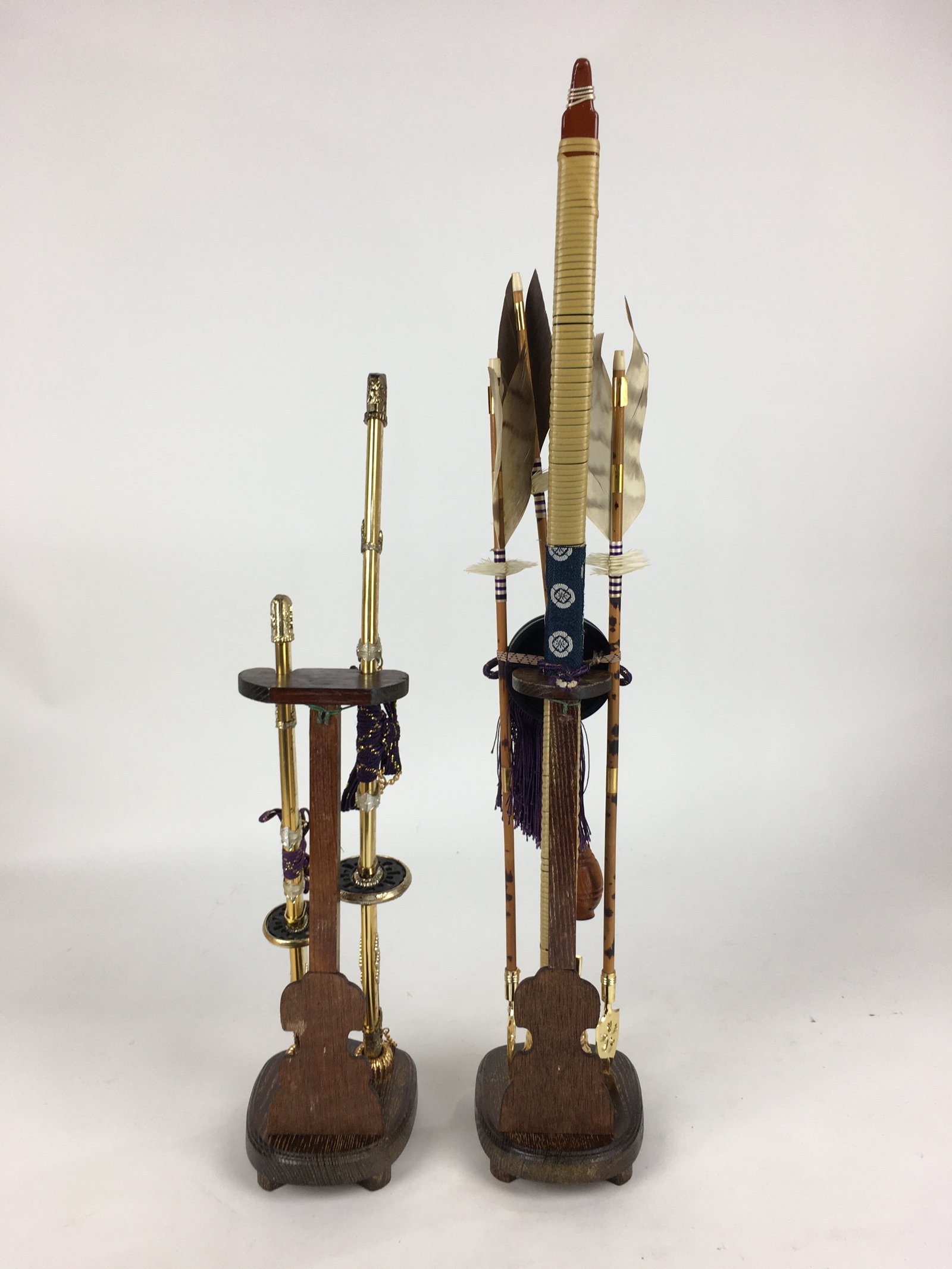 Japanese Boy's Day Bow Arrow And Sword Display Stand Set Vtg Amulet ID425