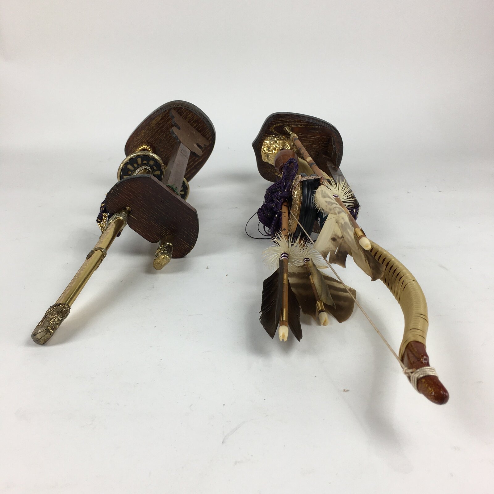 Japanese Boy's Day Bow Arrow And Sword Display Stand Set Vtg Amulet ID425