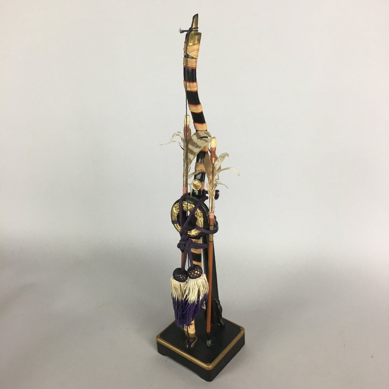 Japanese Boy's Day Bow Arrow Display Vtg Stand Wood Feather Amulet ID380