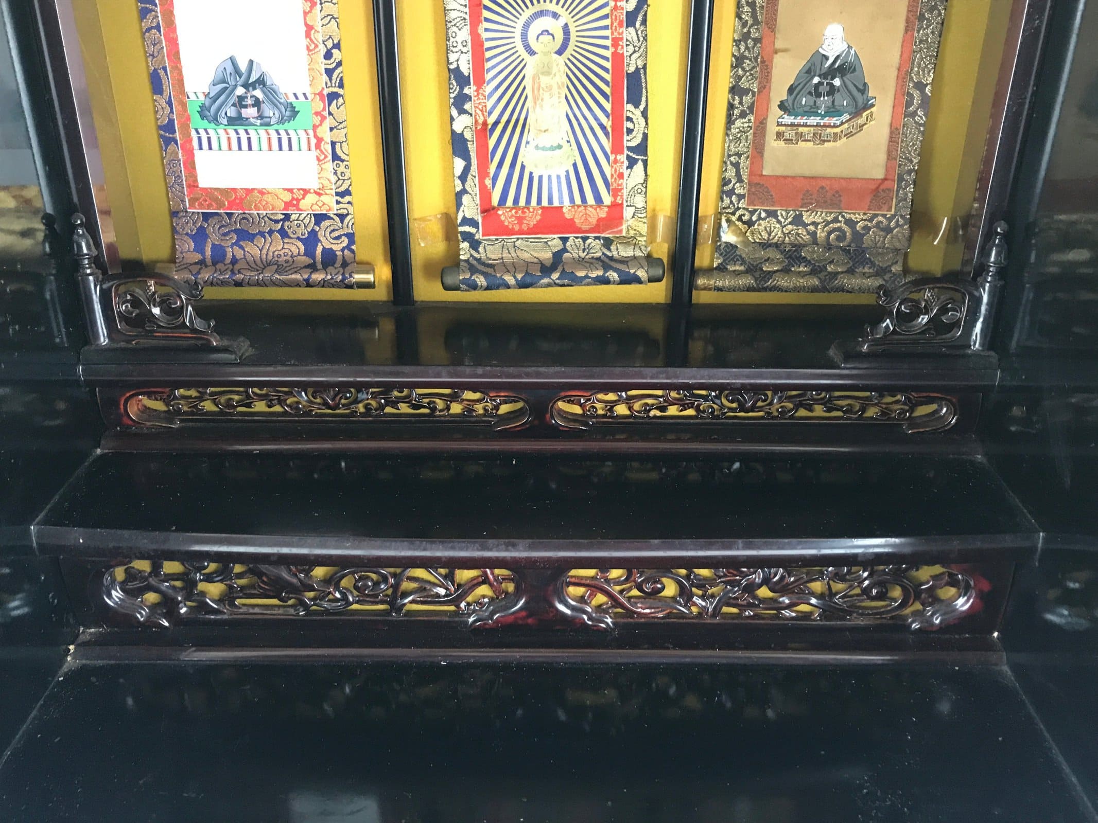 Japanese Buddhist Altar Complete Butsudan Vtg Religious Images Dark Brown BA4