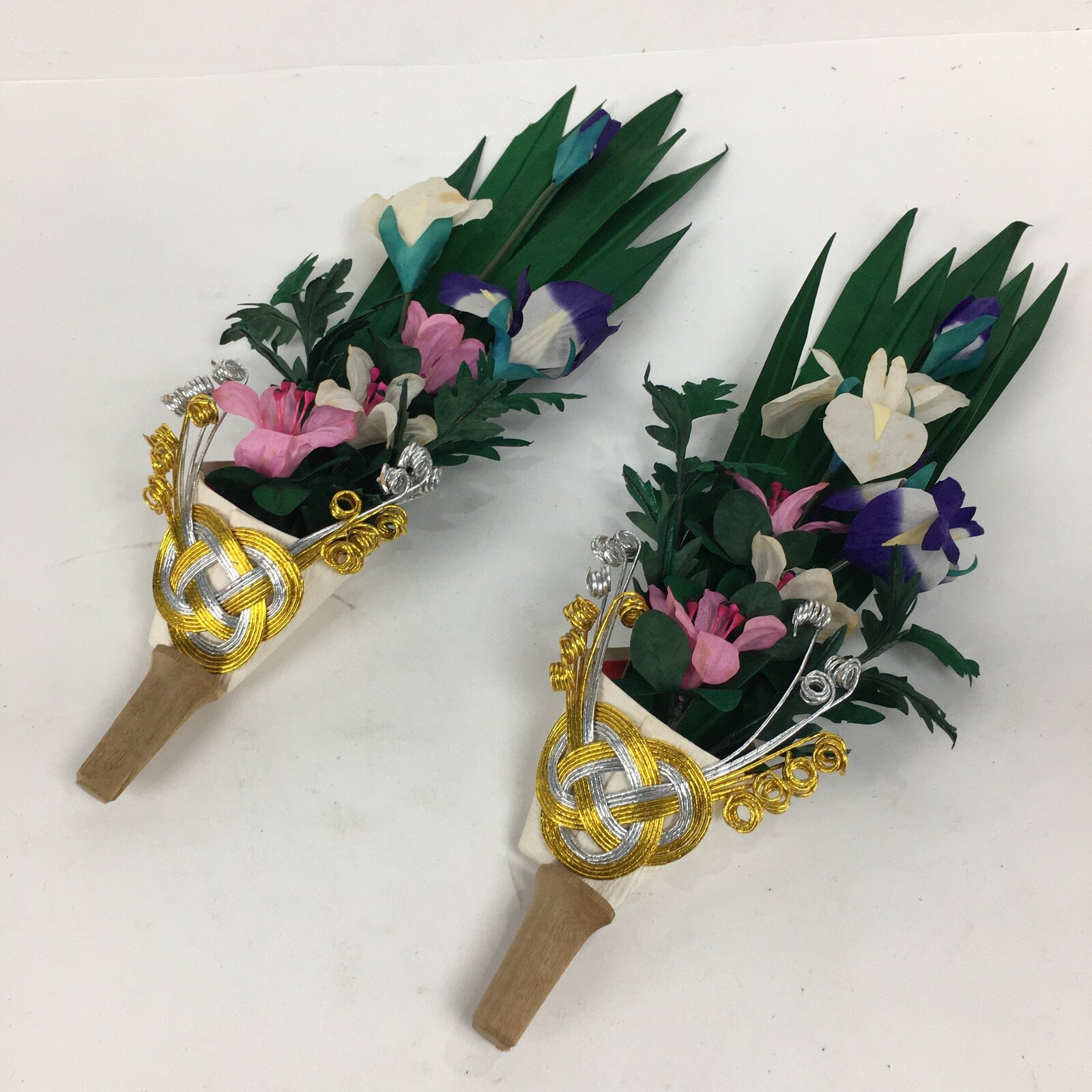 Japanese Buddhist Altar Fitting Artificial Flower Bouquet 2pc Set Vtg Hanataba