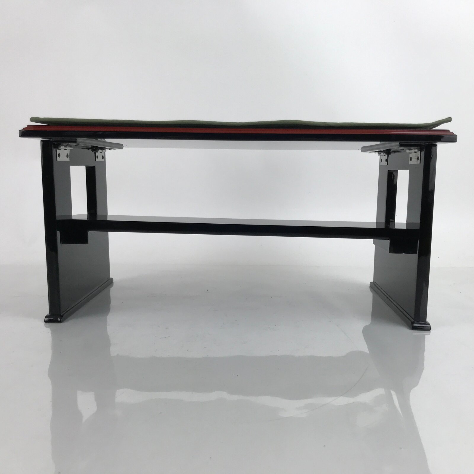 Japanese Buddhist Altar Fitting Lacquer Kyozukue Offering Table Black Red BA374