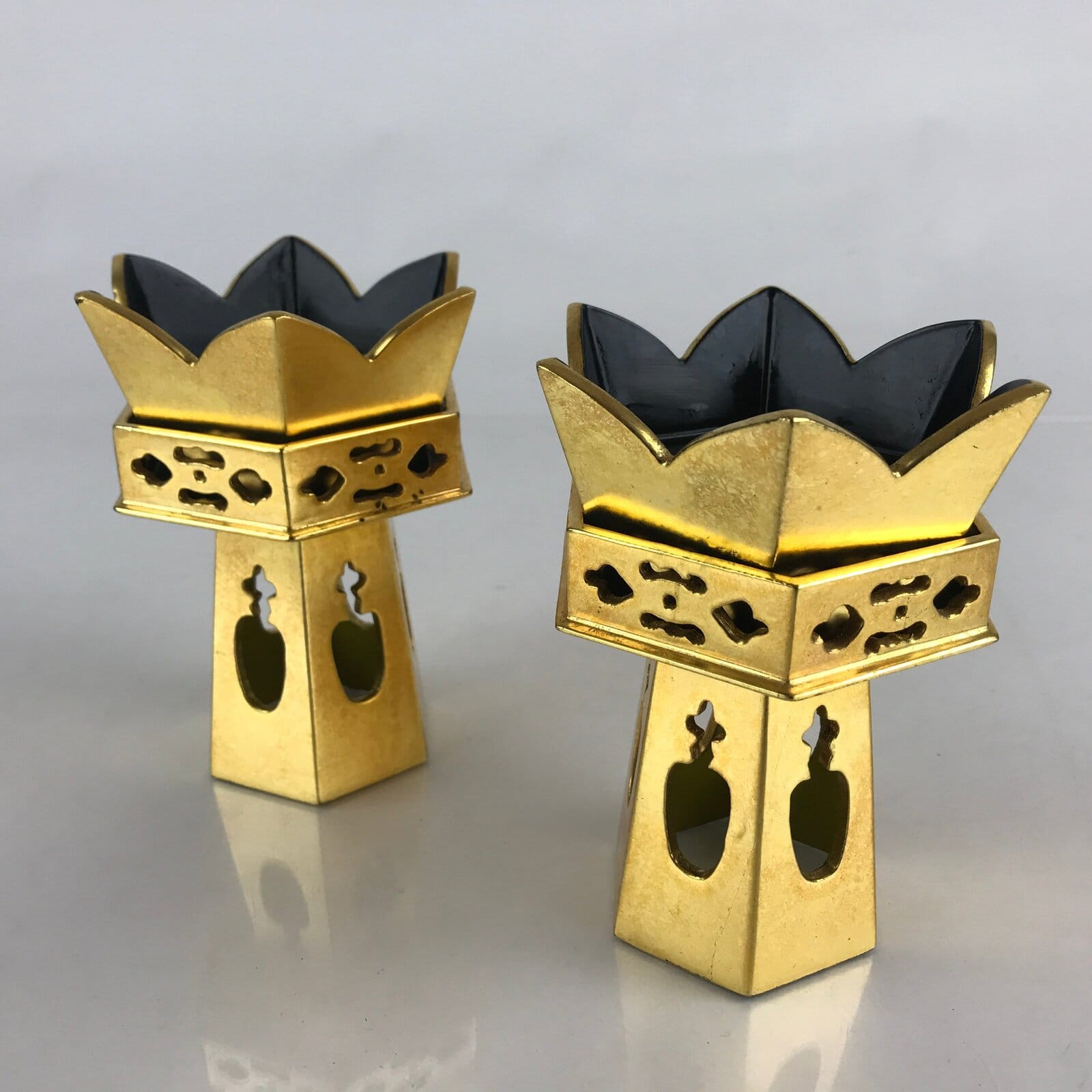 Japanese Buddhist Altar Fitting Octagon Offering Stand 2pc Set Kuge Vtg Butsugu