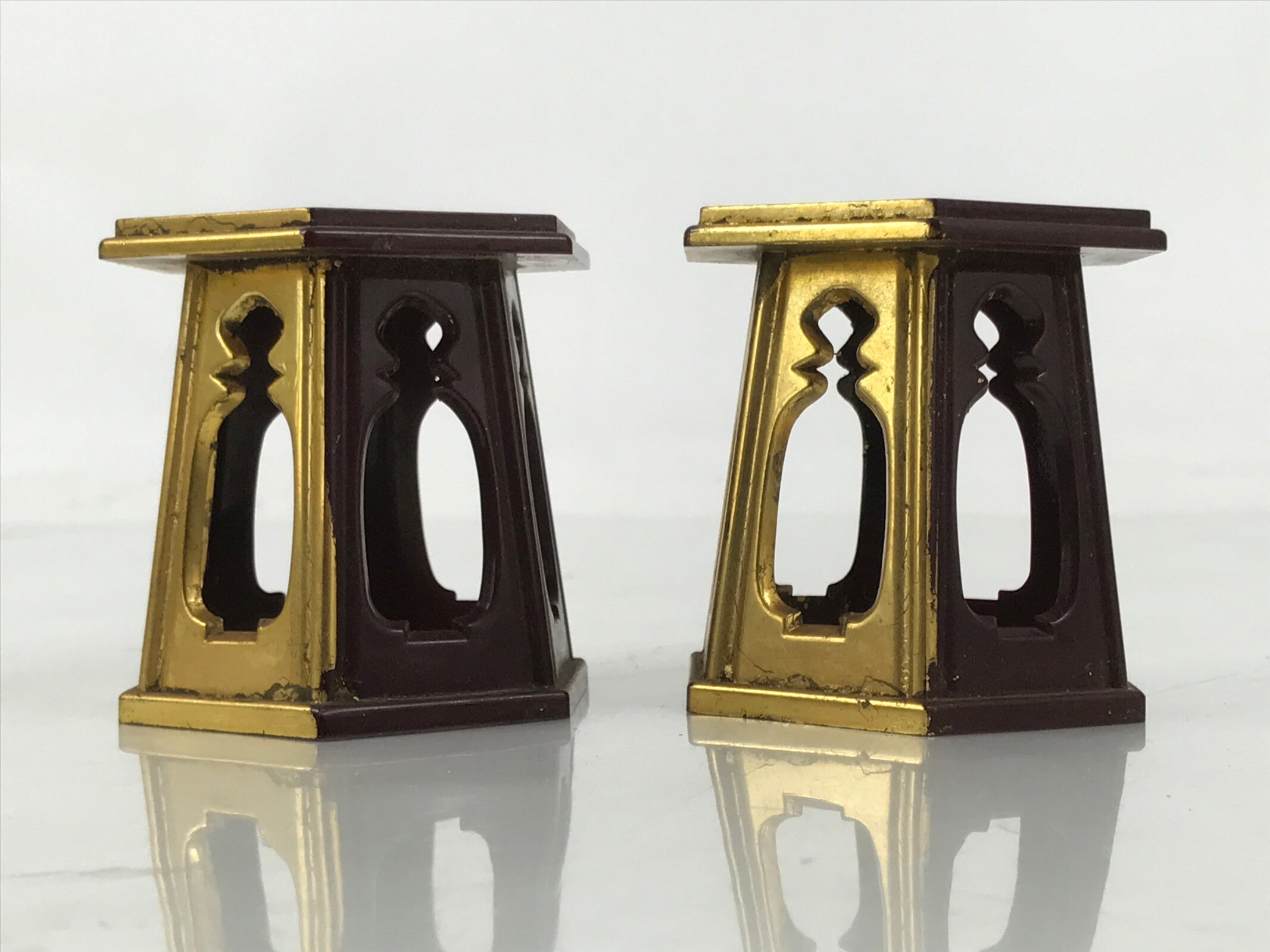 Japanese Buddhist Altar Fitting Resin Offering Cup Stand 2pc Bukki Butsugu BA671