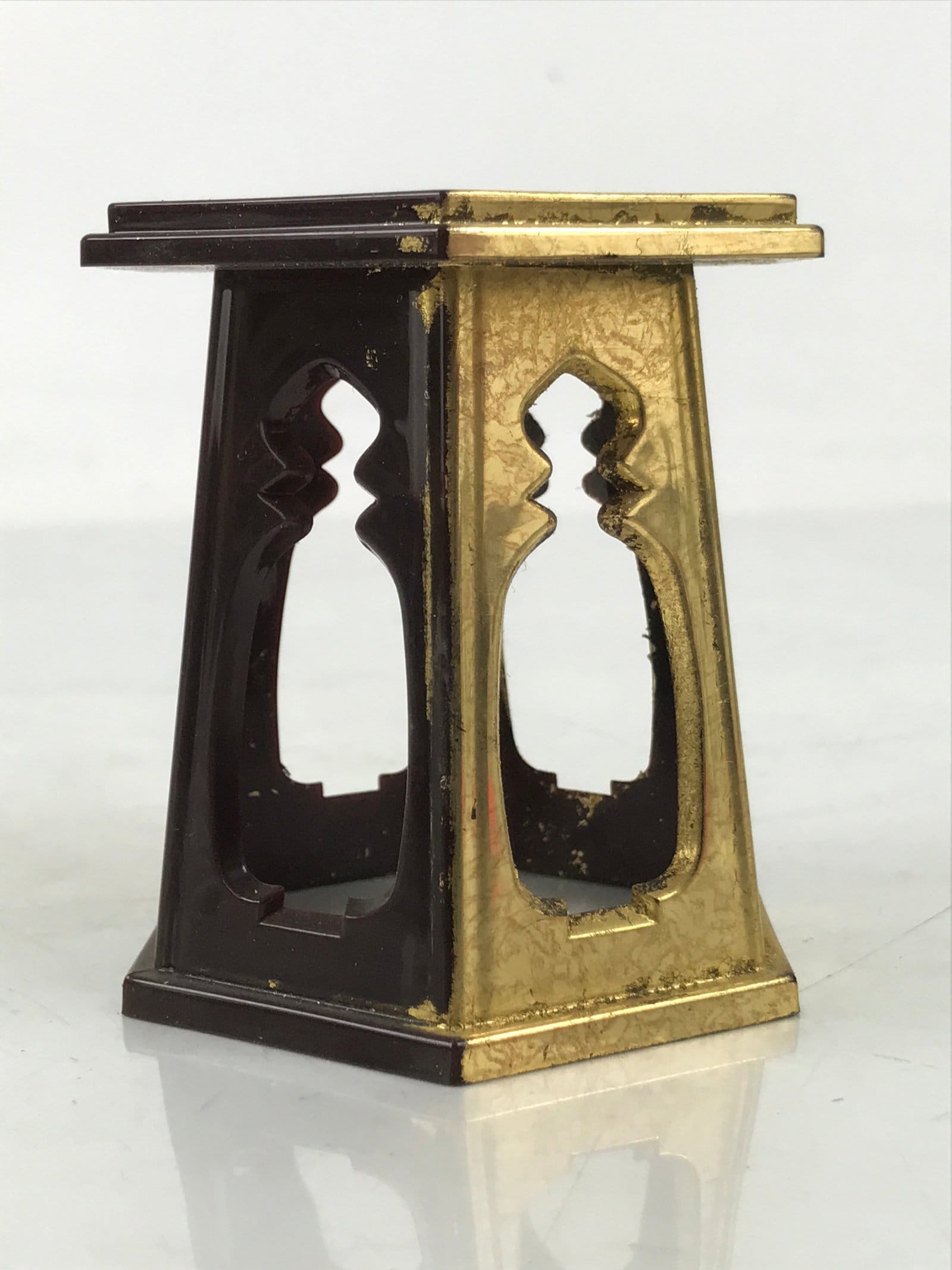 Japanese Buddhist Altar Fitting Resin Offering Cup Stand Vtg Bukki Butsugu BA643