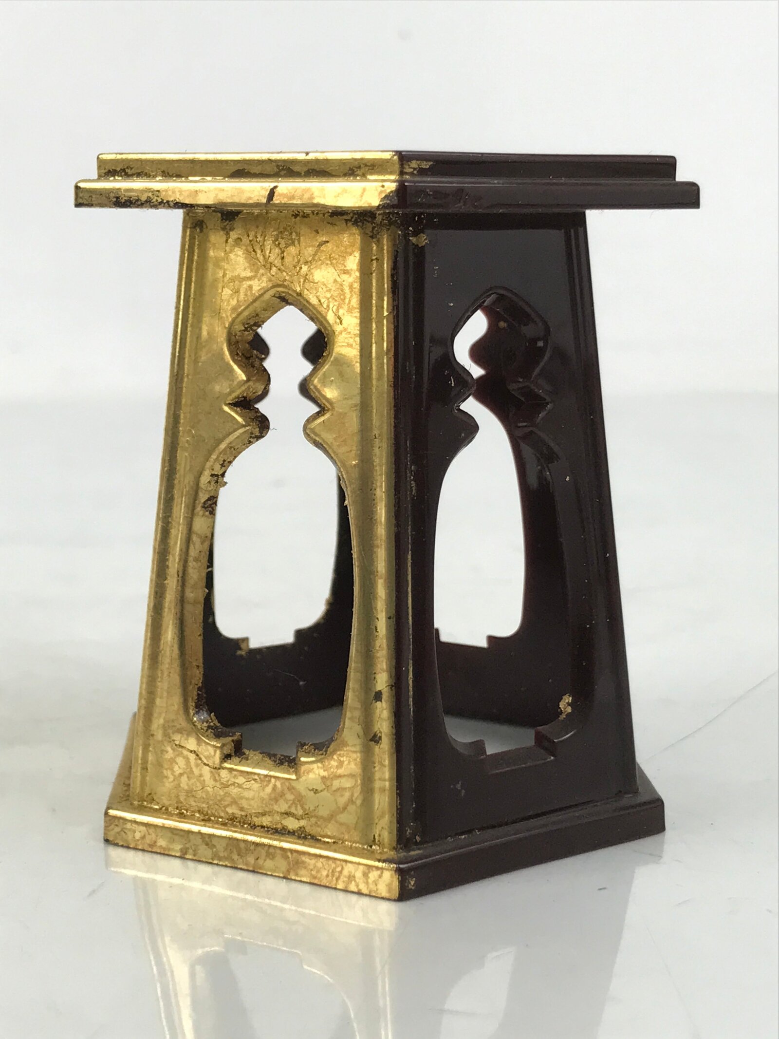 Japanese Buddhist Altar Fitting Resin Offering Cup Stand Vtg Bukki Butsugu BA643