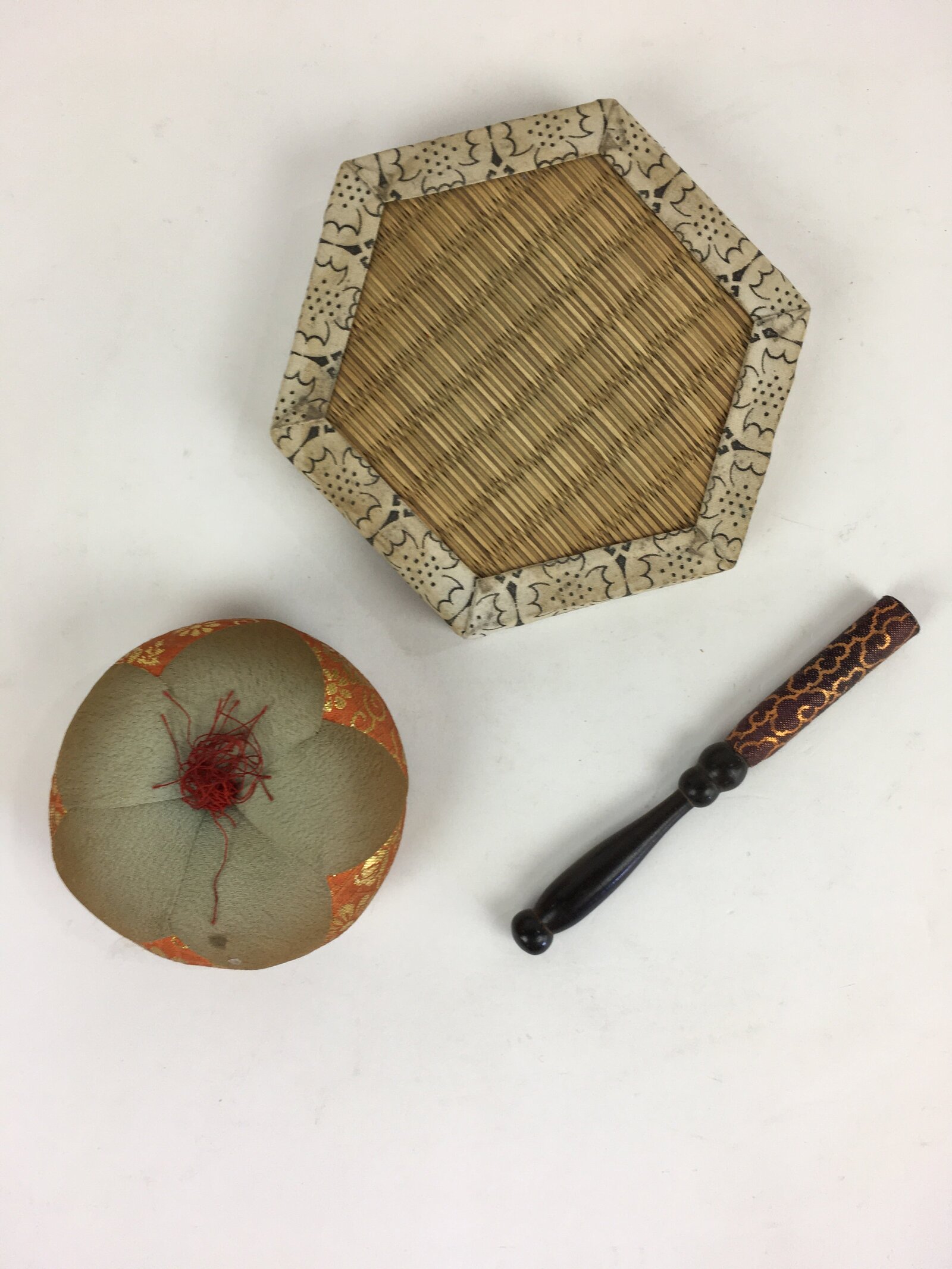 Japanese Buddhist Altar Fitting Vtg Orin Bell Singing Bowl Pillow Striker BU683