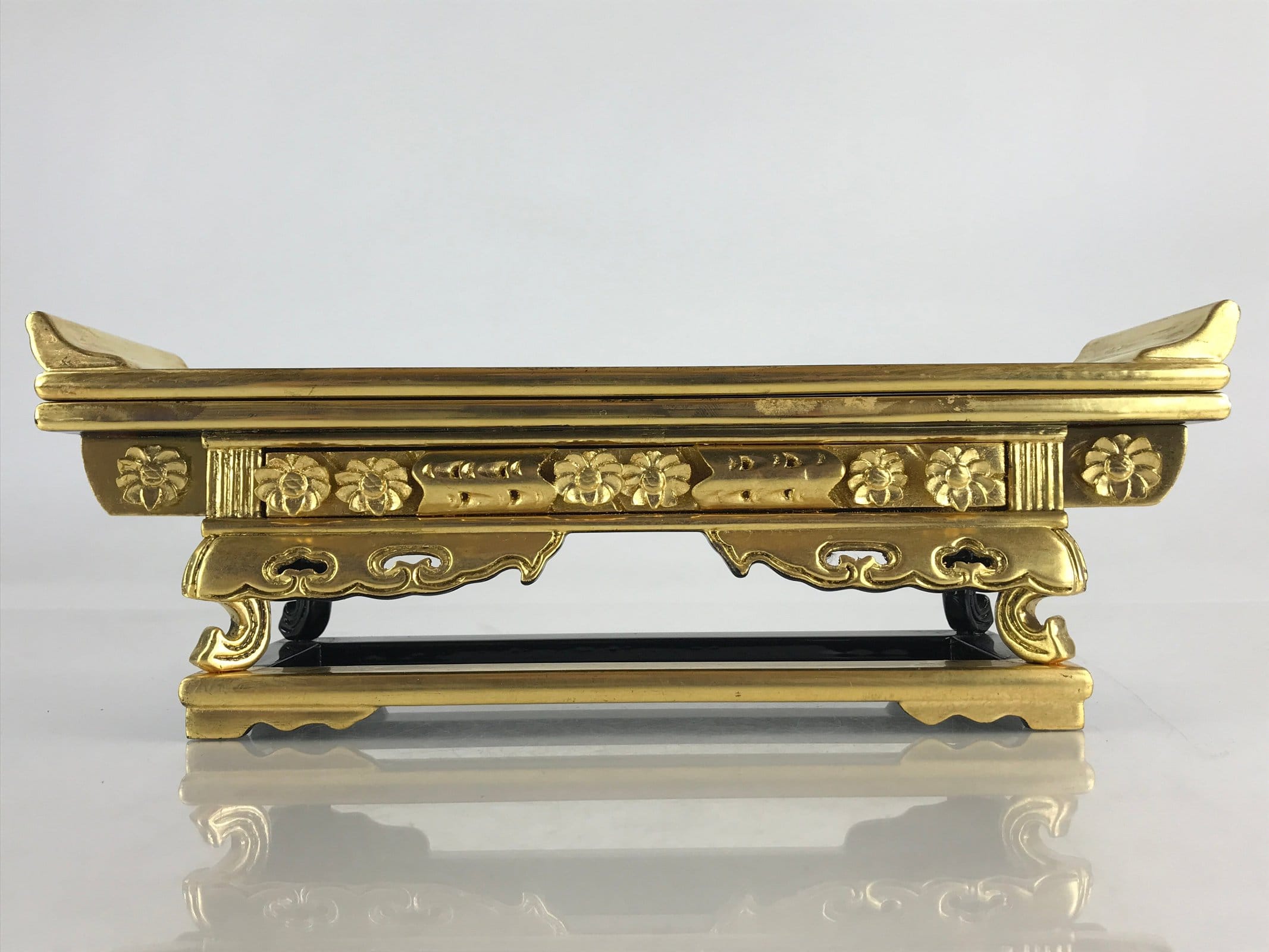 Japanese Buddhist Altar Fitting Wood Lacquer Offering Table Maejyoku Gold BU943