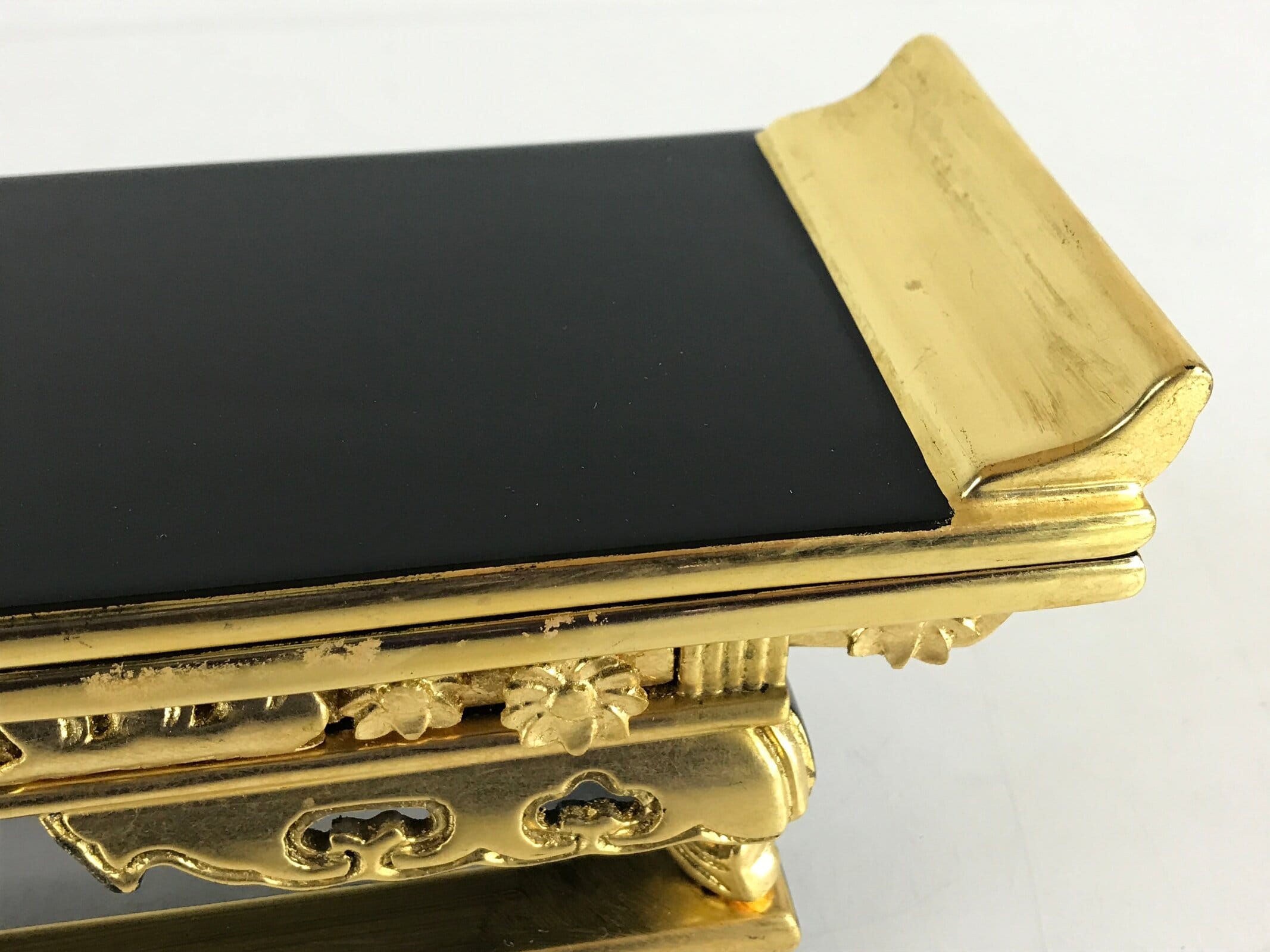 Japanese Buddhist Altar Fitting Wood Lacquer Offering Table Maejyoku Gold BU943