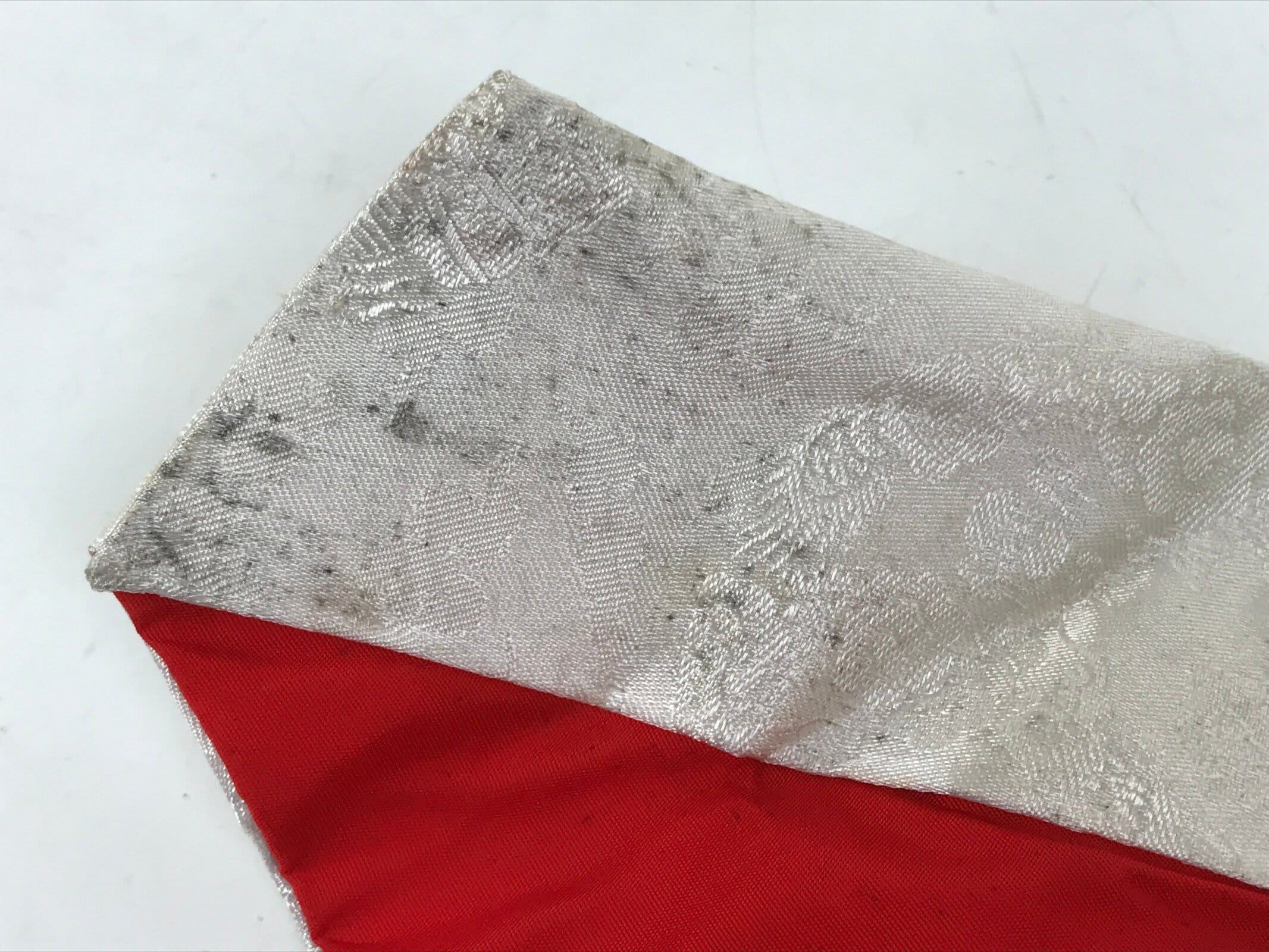 Japanese Buddhist Altar Silk Table Cloth Uchishiki Embroidered Floral Leaf UC32