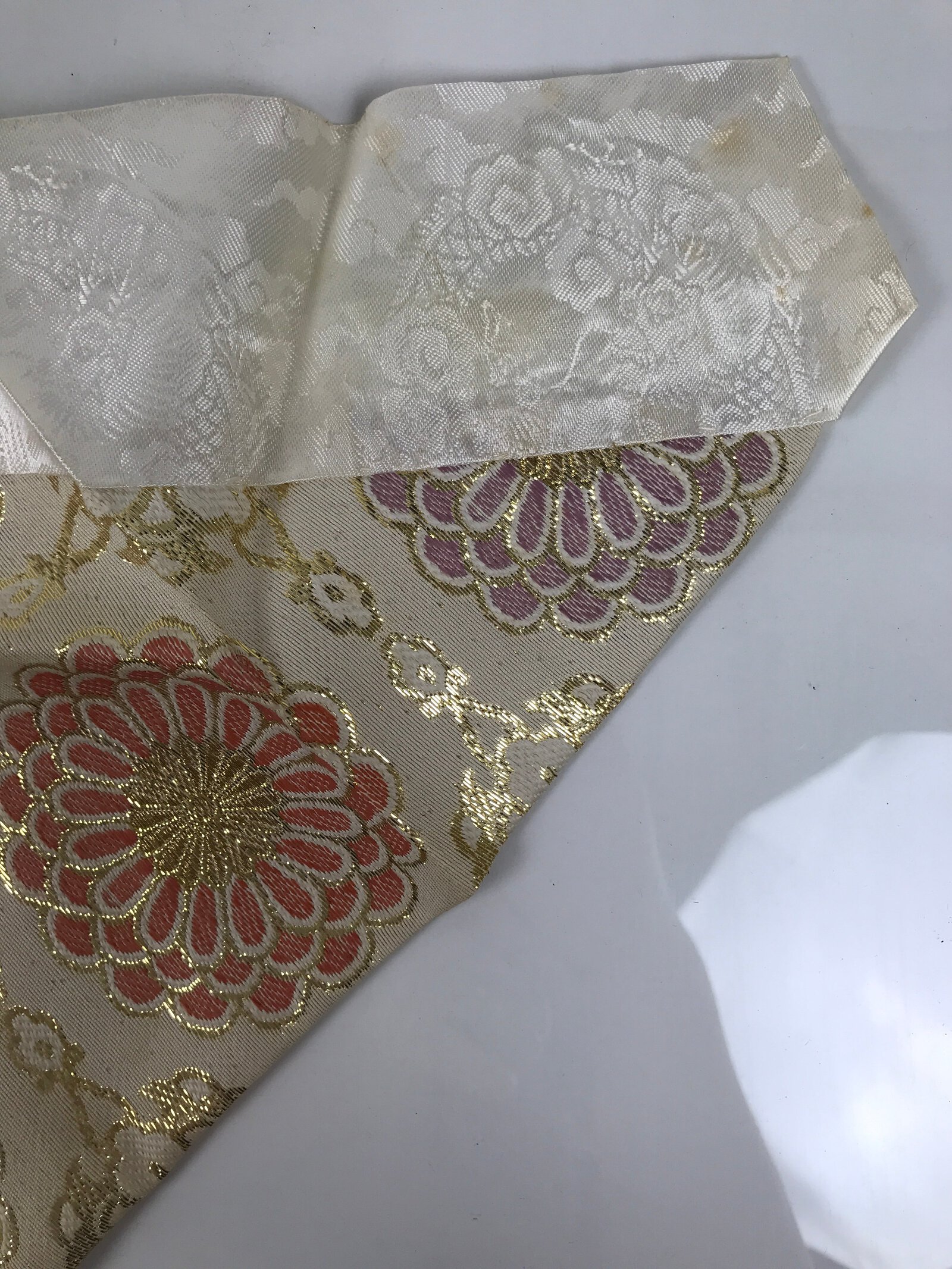Japanese Buddhist Altar Silk Table Cloth Uchishiki Gold Chrysanthemum Pink UC42