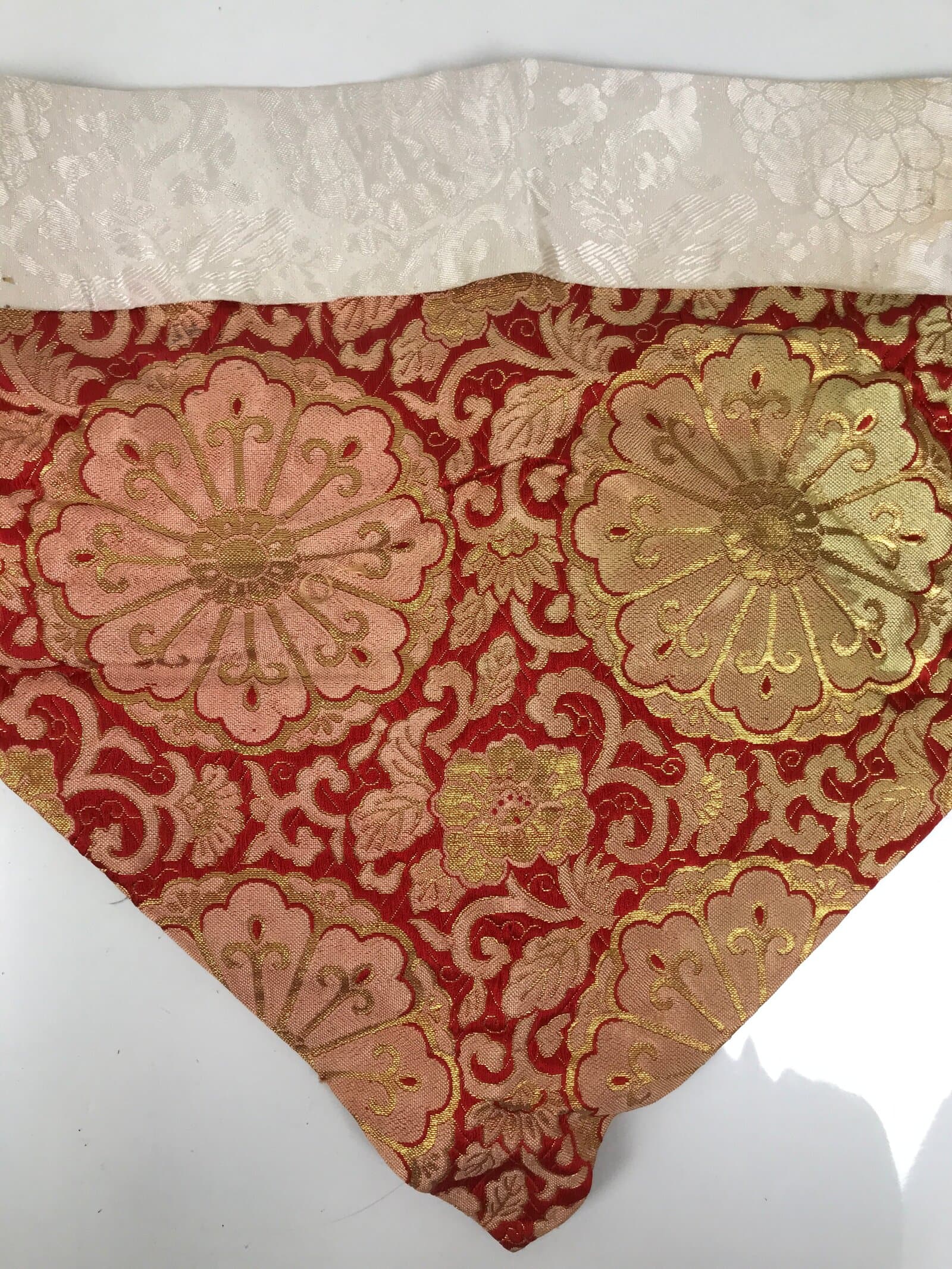 Japanese Buddhist Altar Silk Table Cloth Uchishiki Peony Mandala Embroidery UC33