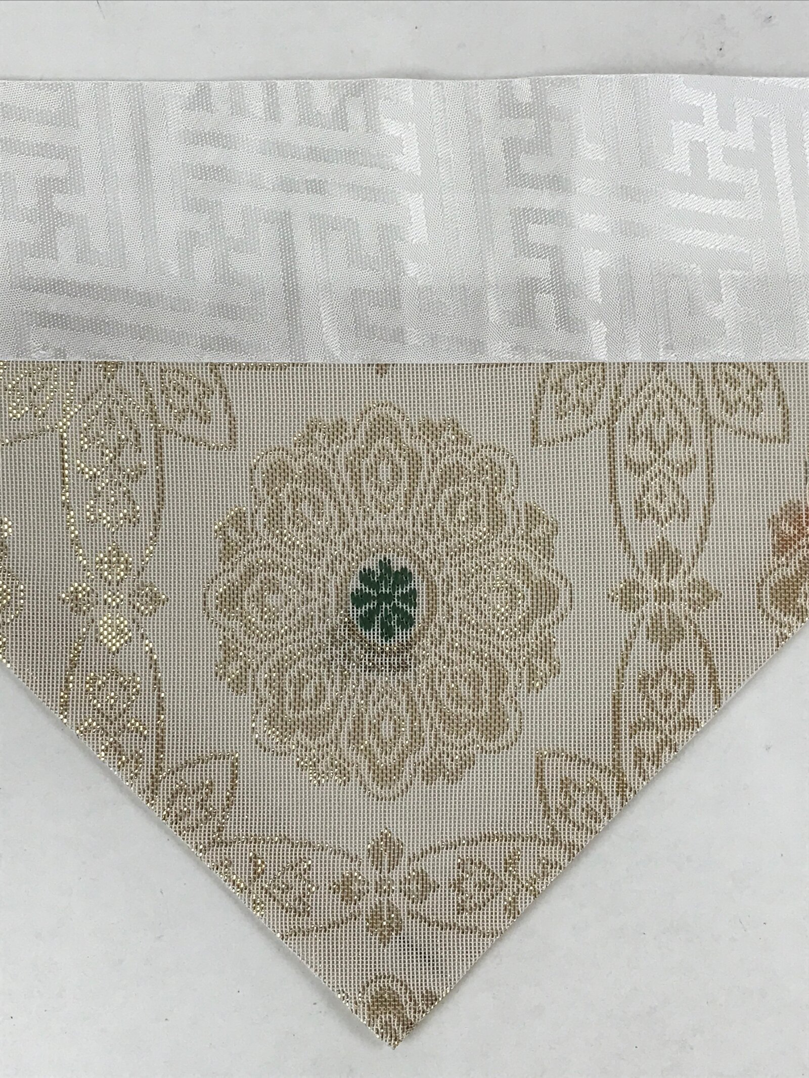 Japanese Buddhist Altar Silk Tablecloth Uchishiki Vtg Triangle Gray Gold BA138