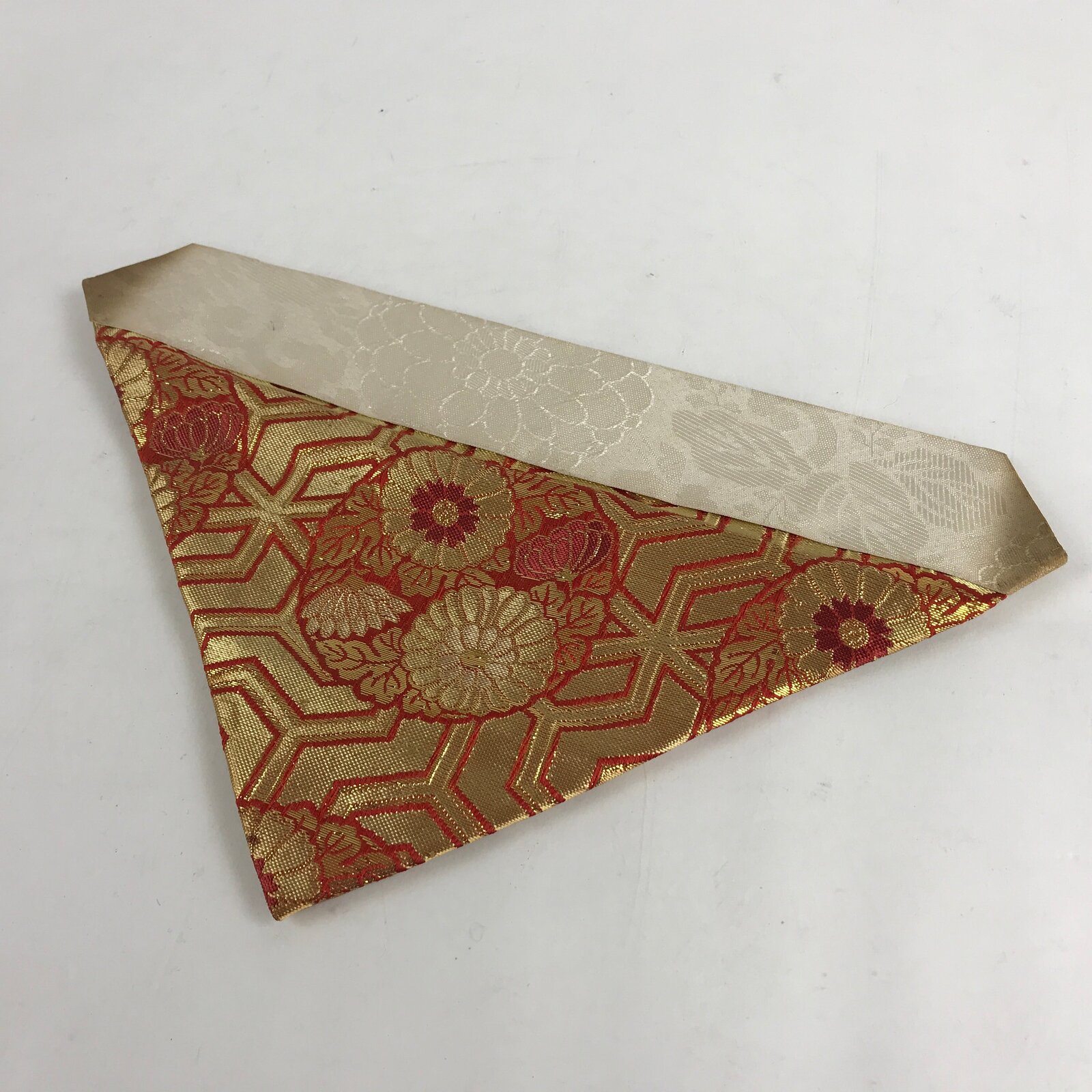 Japanese Buddhist Altar Tablecloth Uchishiki Vtg Triangle Uwajoku Maejyoku BU848