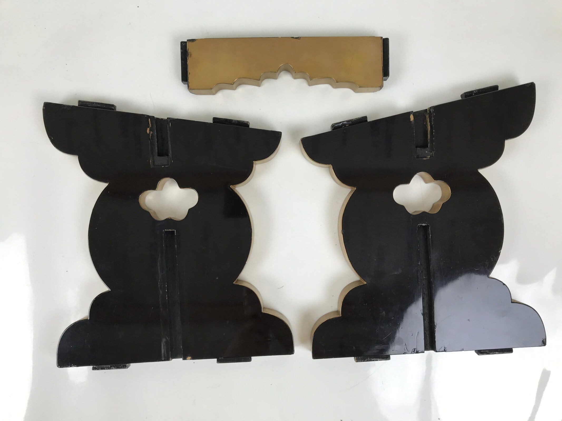 Japanese Buddhist Lacquered Hedai Shokendai Sutra Book Reading Stand Makie BA721