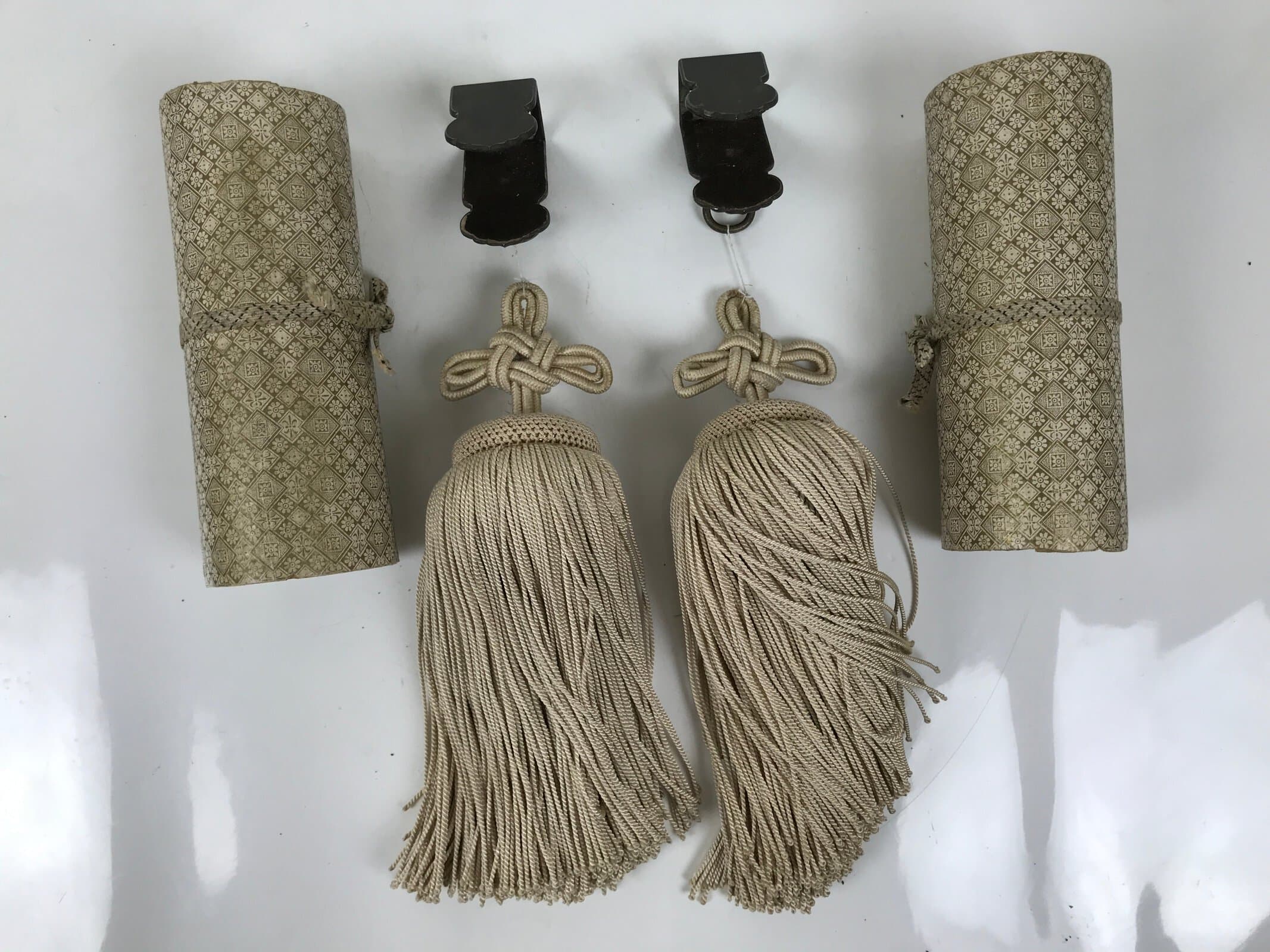 Japanese Buddhist Lacquered Hedai Shokendai Sutra Book Reading Stand Makie BA721