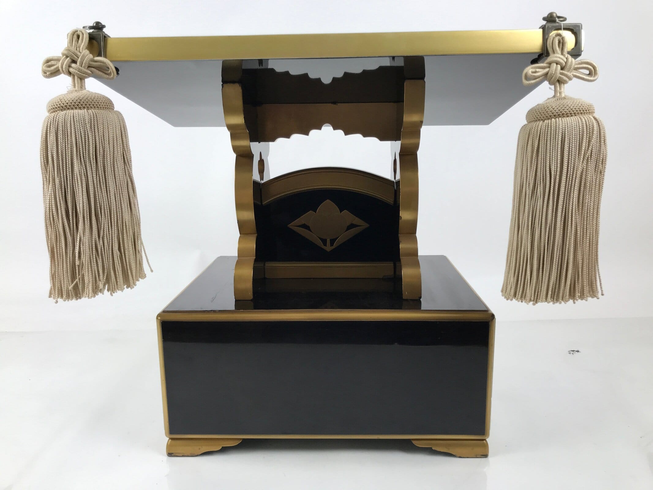 Japanese Buddhist Lacquered Hedai Shokendai Sutra Book Reading Stand Makie BA721