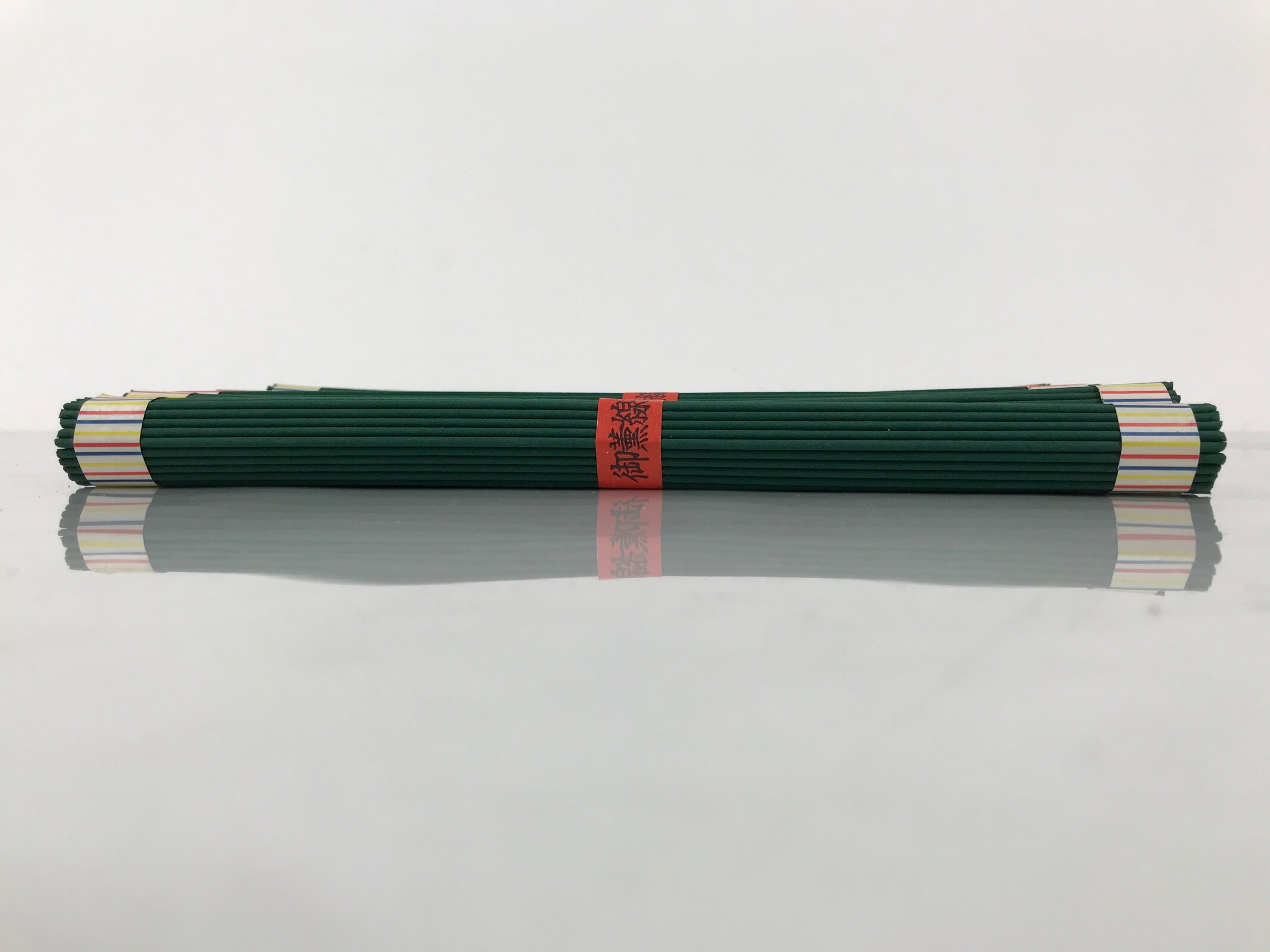 Japanese Buddhist Offer Incense Sticks Senko Vtg Boxed 7 Bundles Green IN19