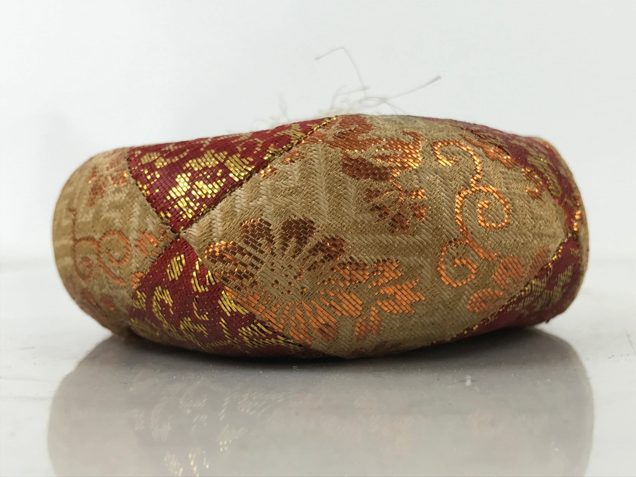 Japanese Buddhist Orin Bell Singing Bowl Fabric Pillow Vtg Small Red Gold BA560