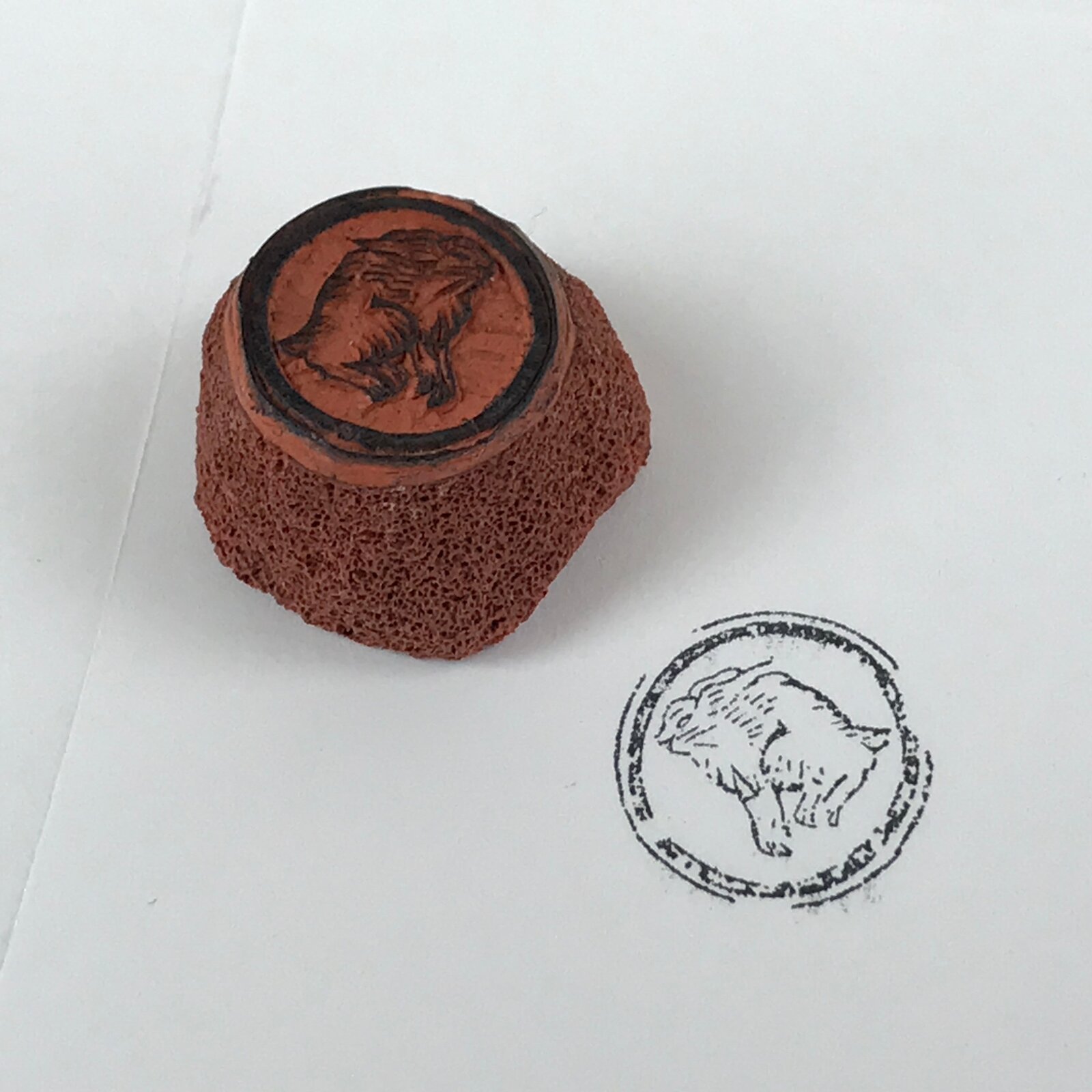 Japanese Carved Rubber Stamp Hare Rabbit Vtg Sponge Base Stationary HS186