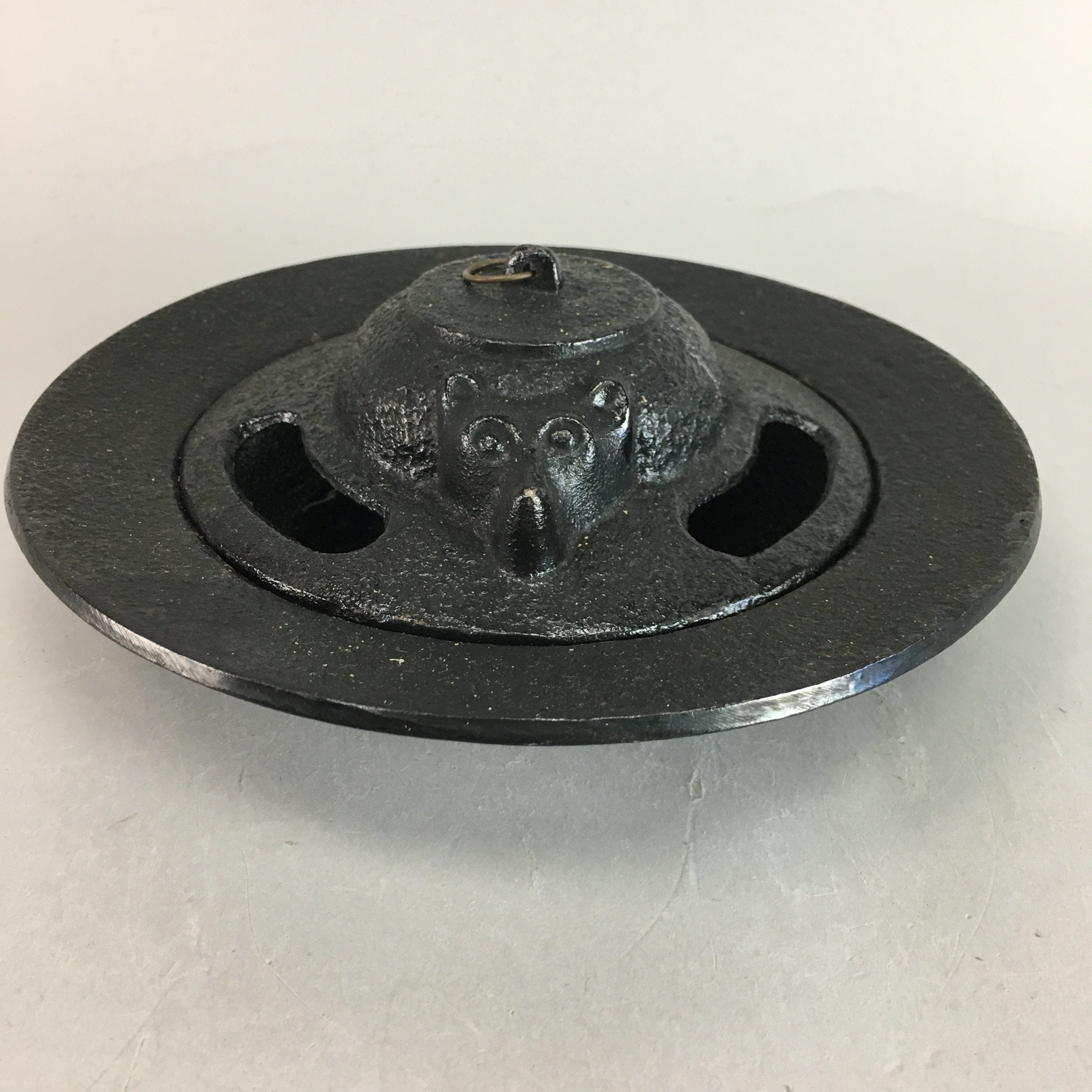 Japanese Cast Iron Ashtray Incense Burner Haizara Koro Nanbu Tekki Raccoon Dog T55