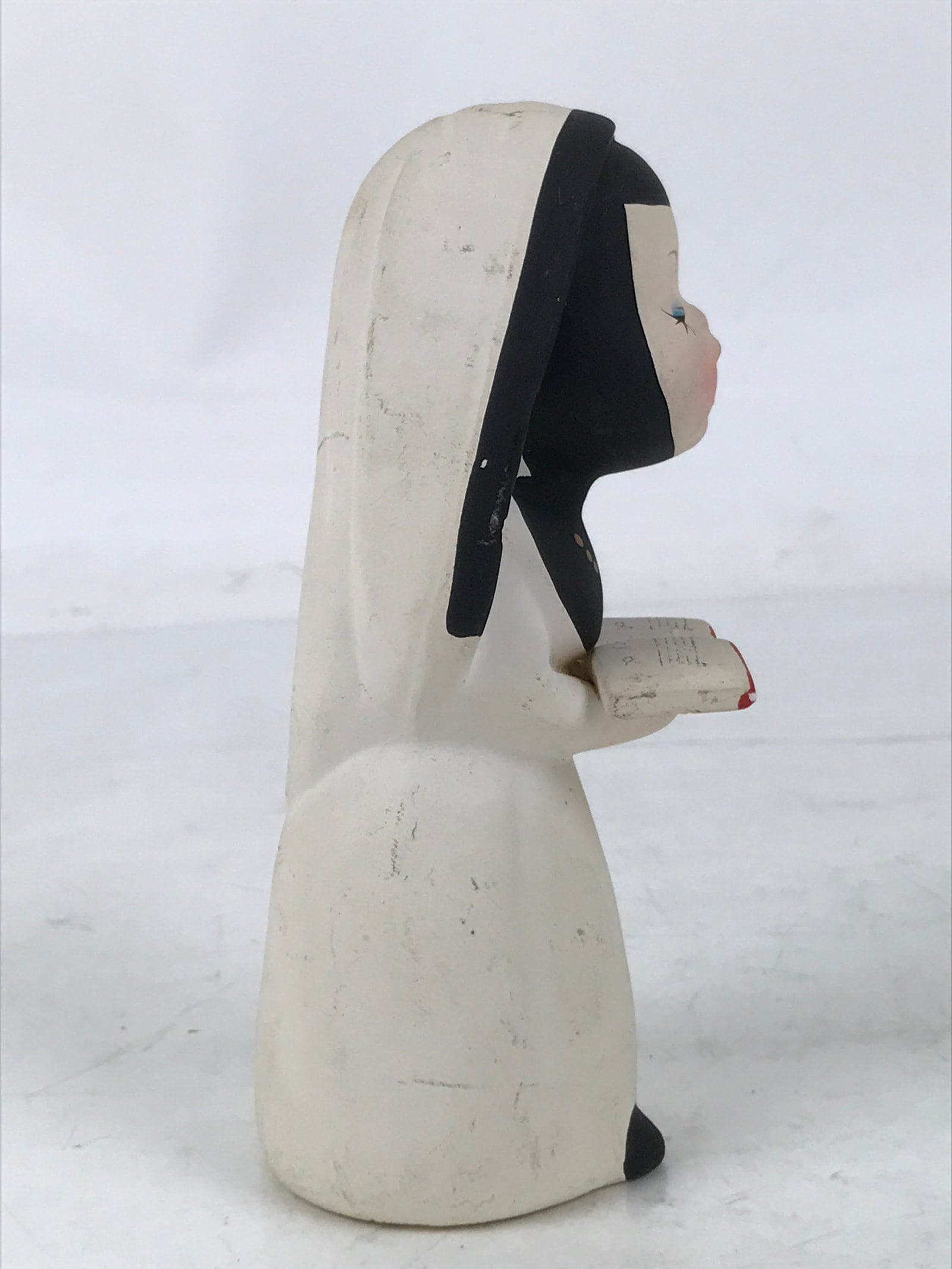 Japanese Catholic Singing Nun Clay Figurine Vtg Ceramic Sister White Black ST64