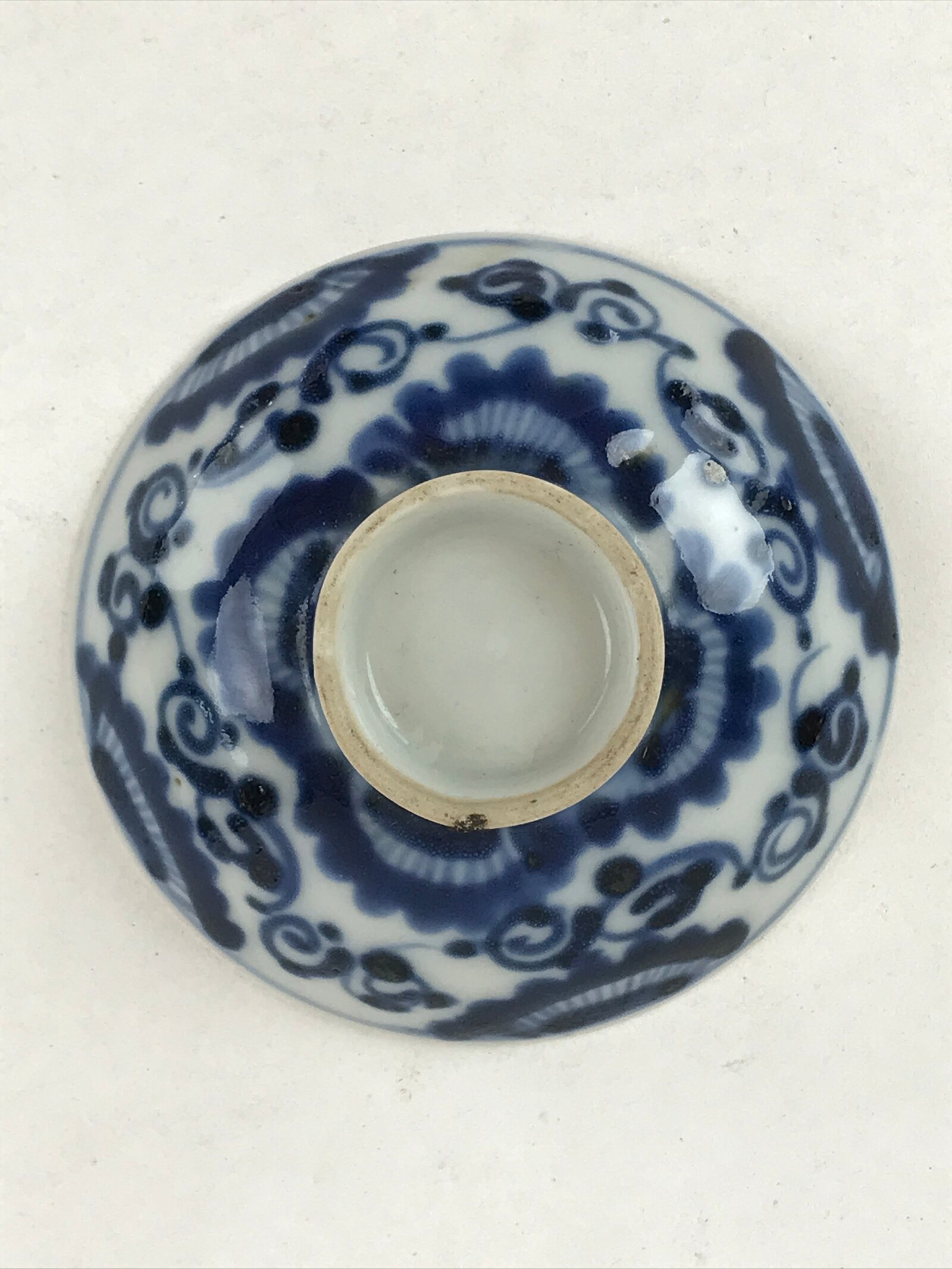 Japanese Ceramic Chawan Lidded Bowl Vtg White Blue Floral Design Pottery PY500
