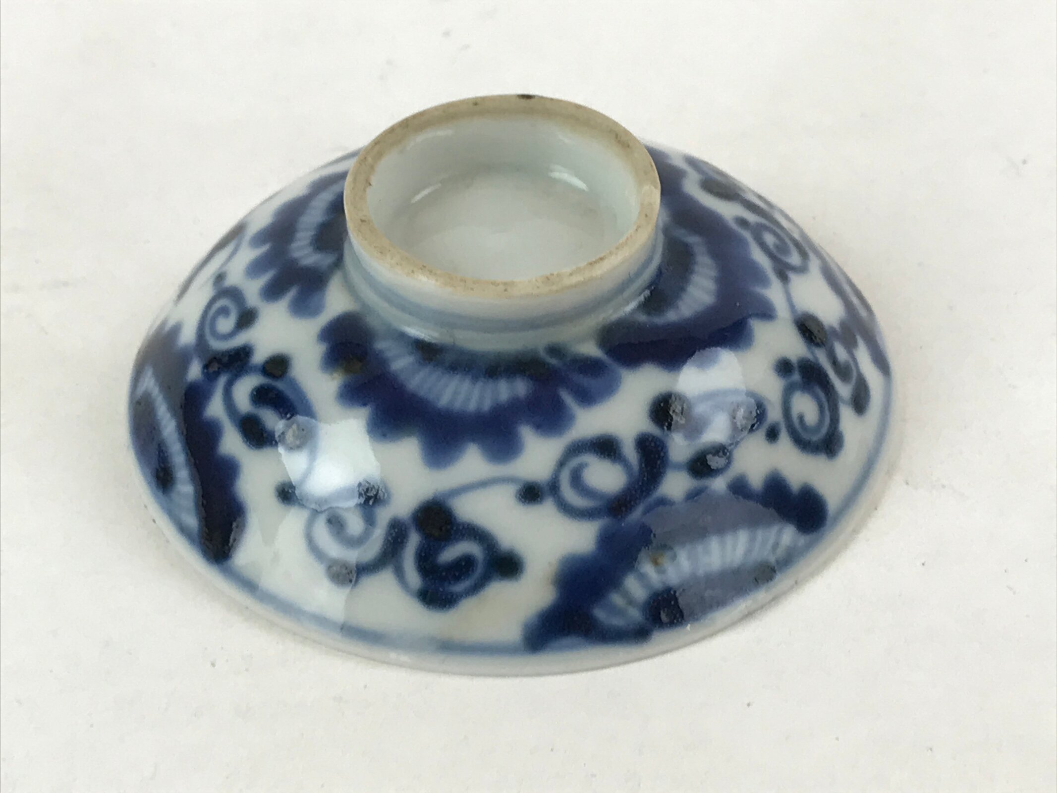 Japanese Ceramic Chawan Lidded Bowl Vtg White Blue Floral Design Pottery PY500