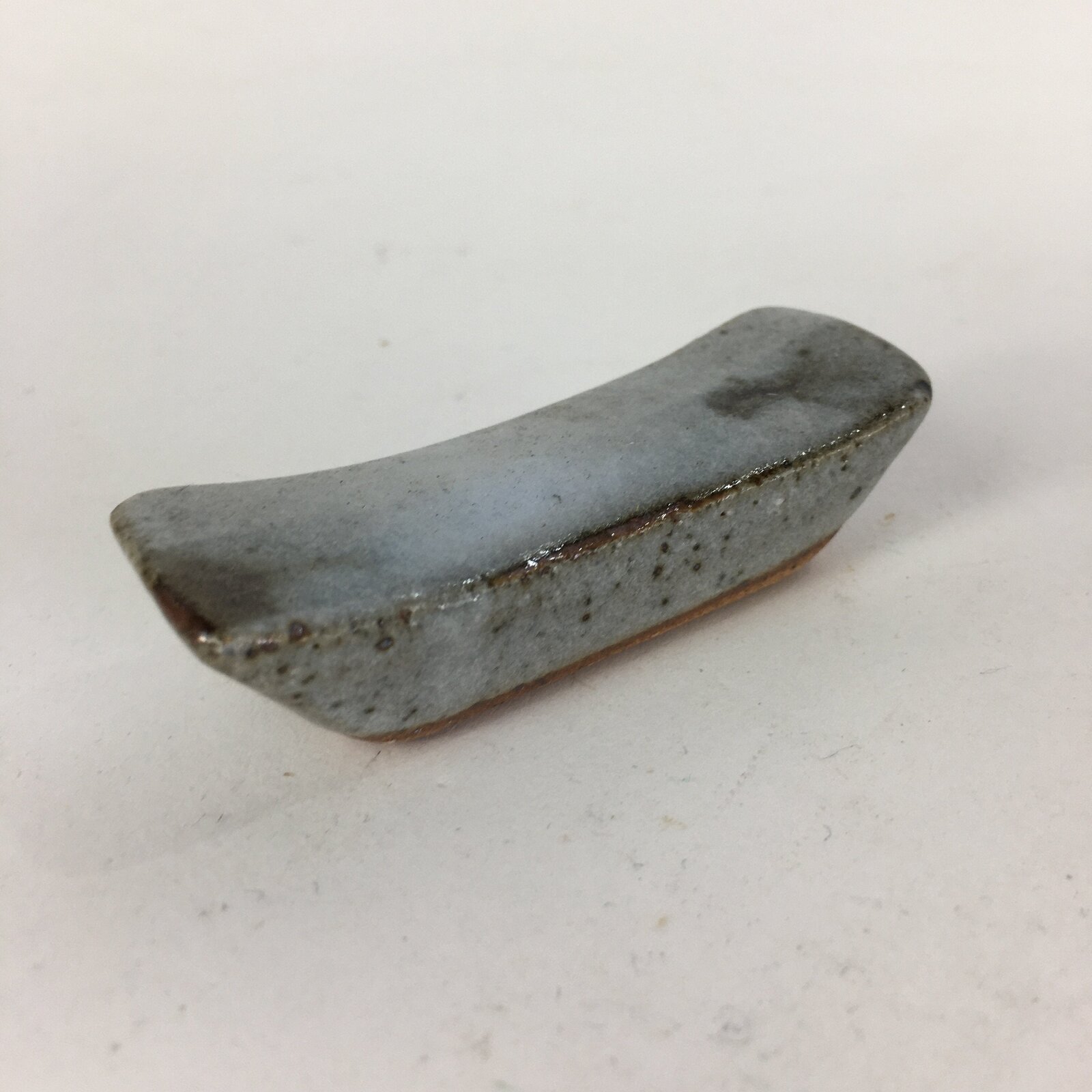 Japanese Ceramic Chopstick Rest Holder Vtg Rectangle White Brown Hashioki CR227