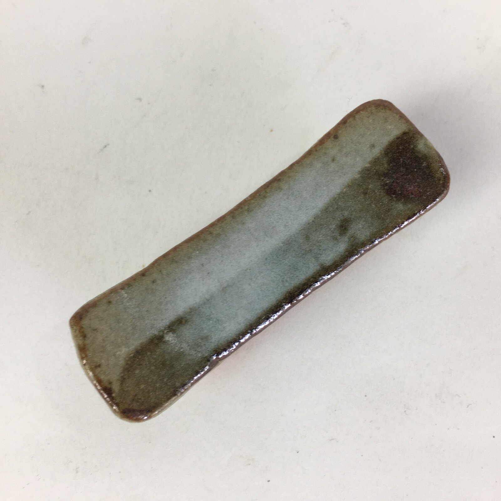 Japanese Ceramic Chopstick Rest Holder Vtg Rectangle White Brown Hashioki CR229