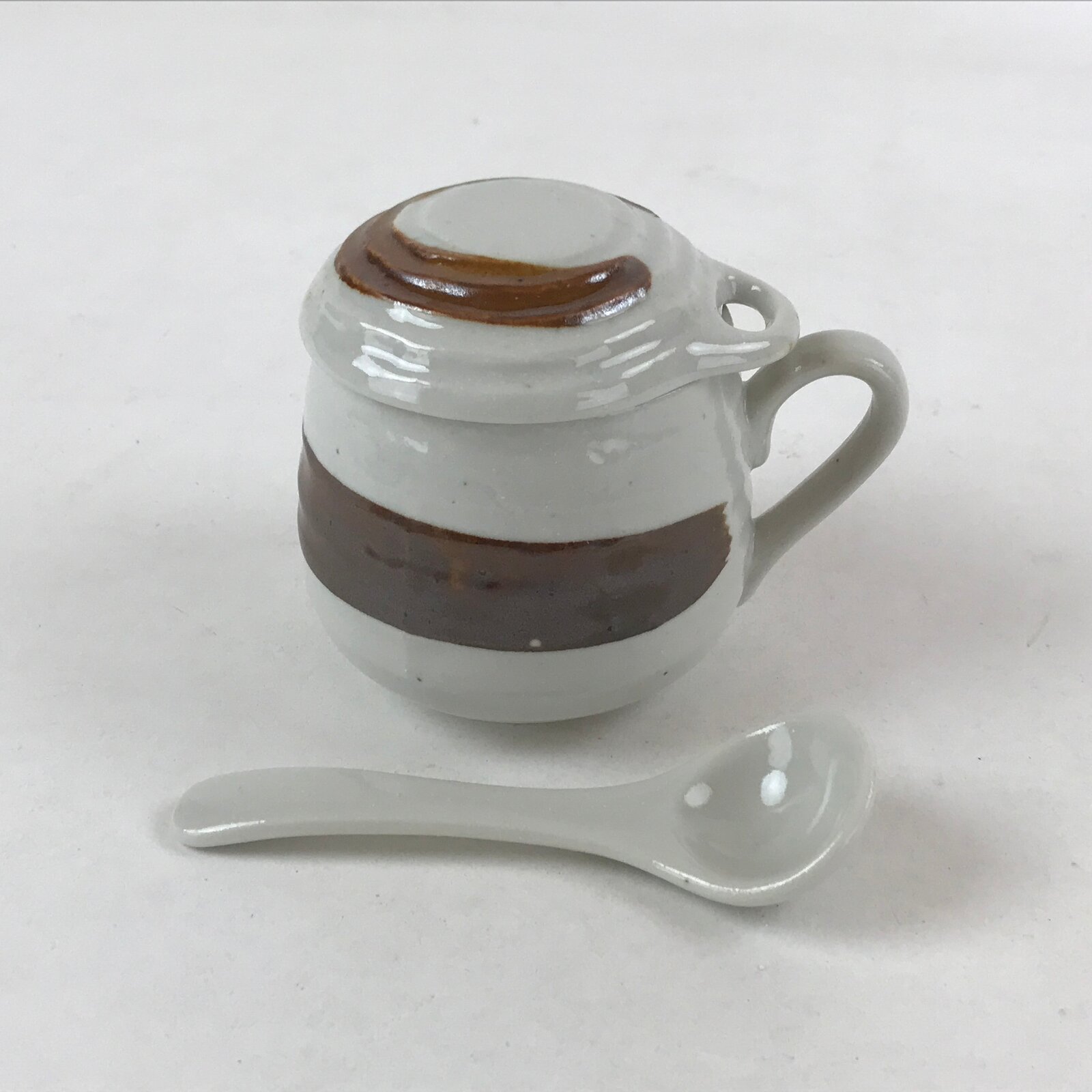 Japanese Ceramic Cup W/ Handle Lid Spoon Vtg White Brown Condiment Box PY536