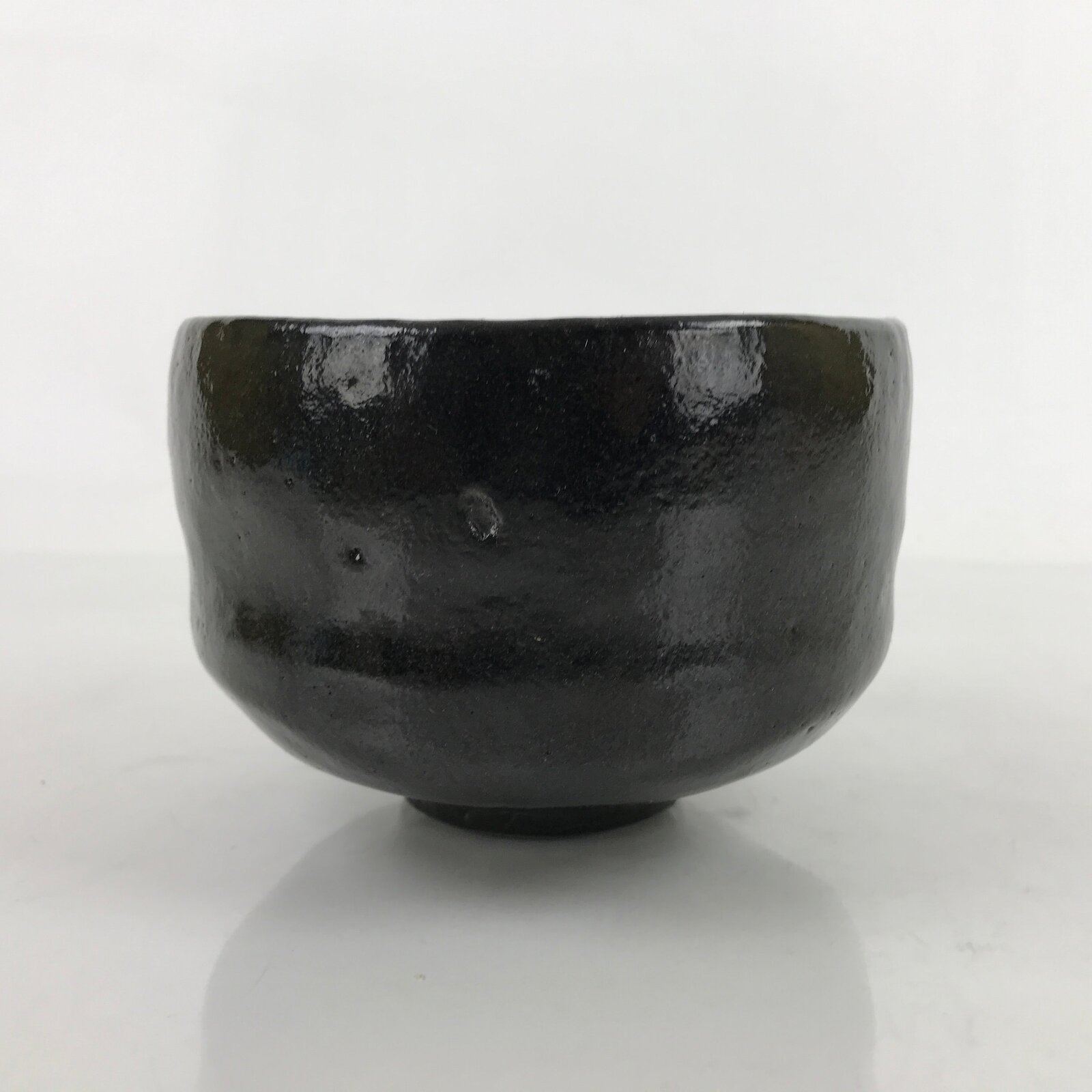 Japanese Ceramic Green Tea Bowl Matcha Chawan Vtg Black Glossy CHB70