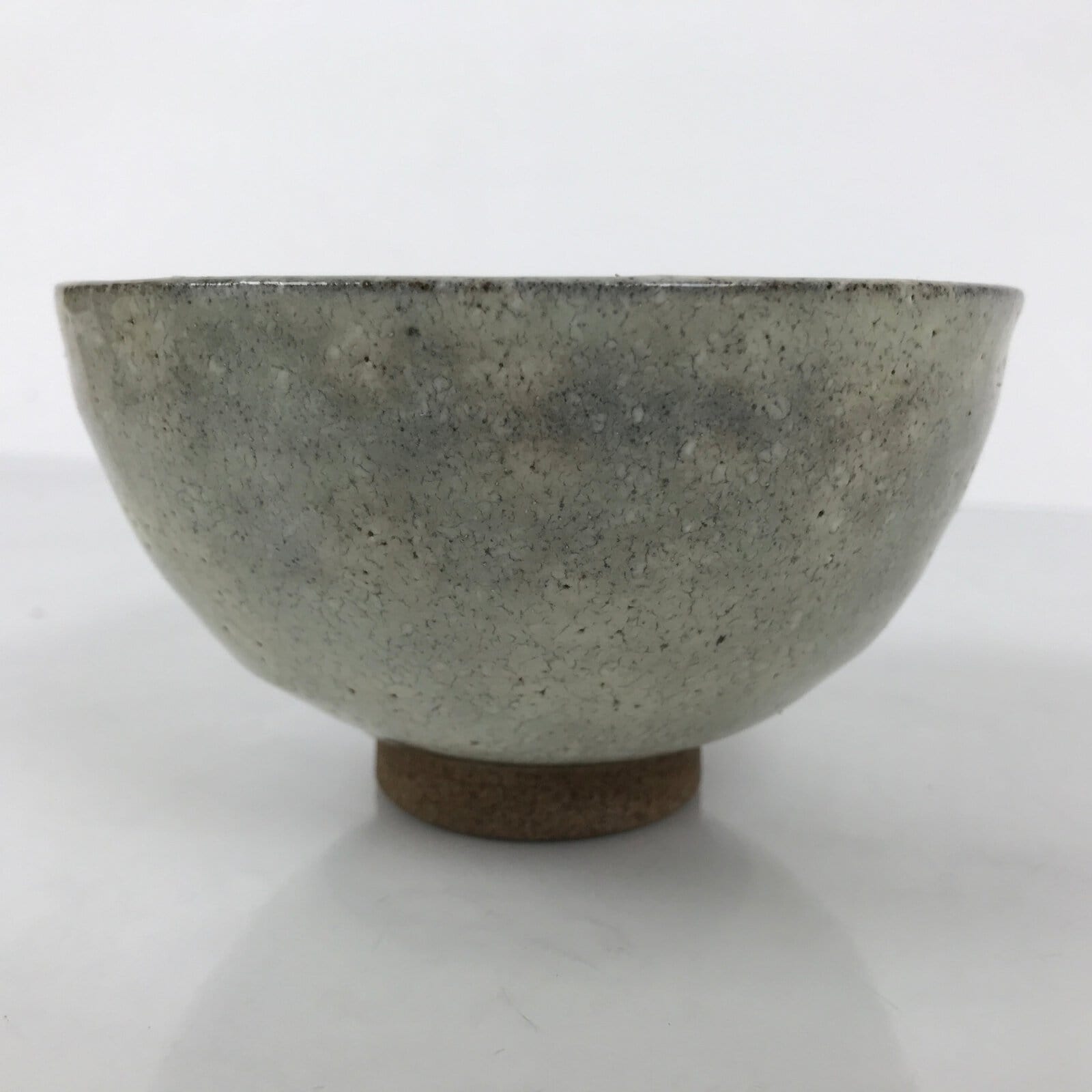 Japanese Ceramic Green Tea Bowl Matcha Chawan Vtg Pottery Gray Brown CHB124