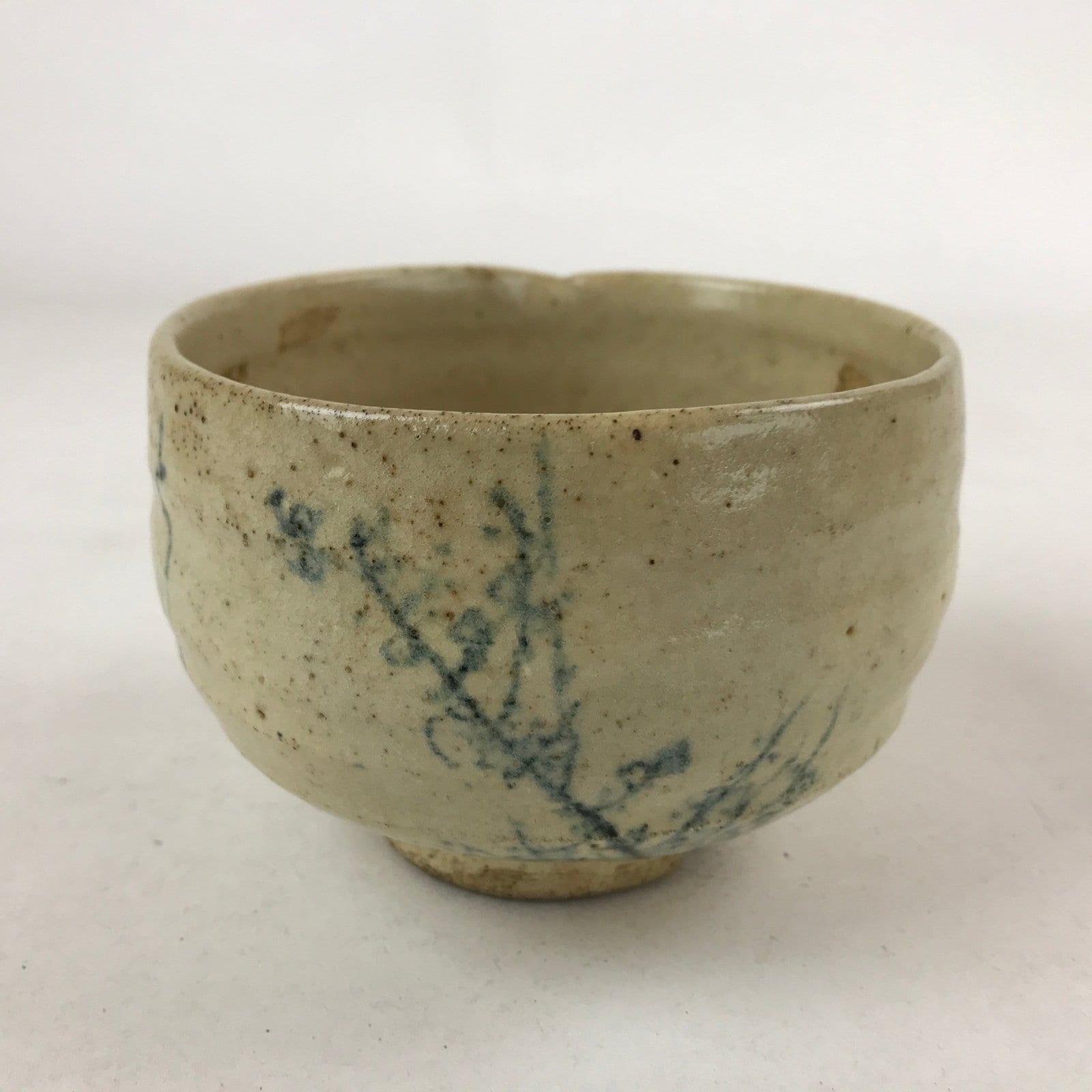 Japanese Ceramic Green Tea Bowl Vtg Beige Blue Characters Matcha Chawan CHB27