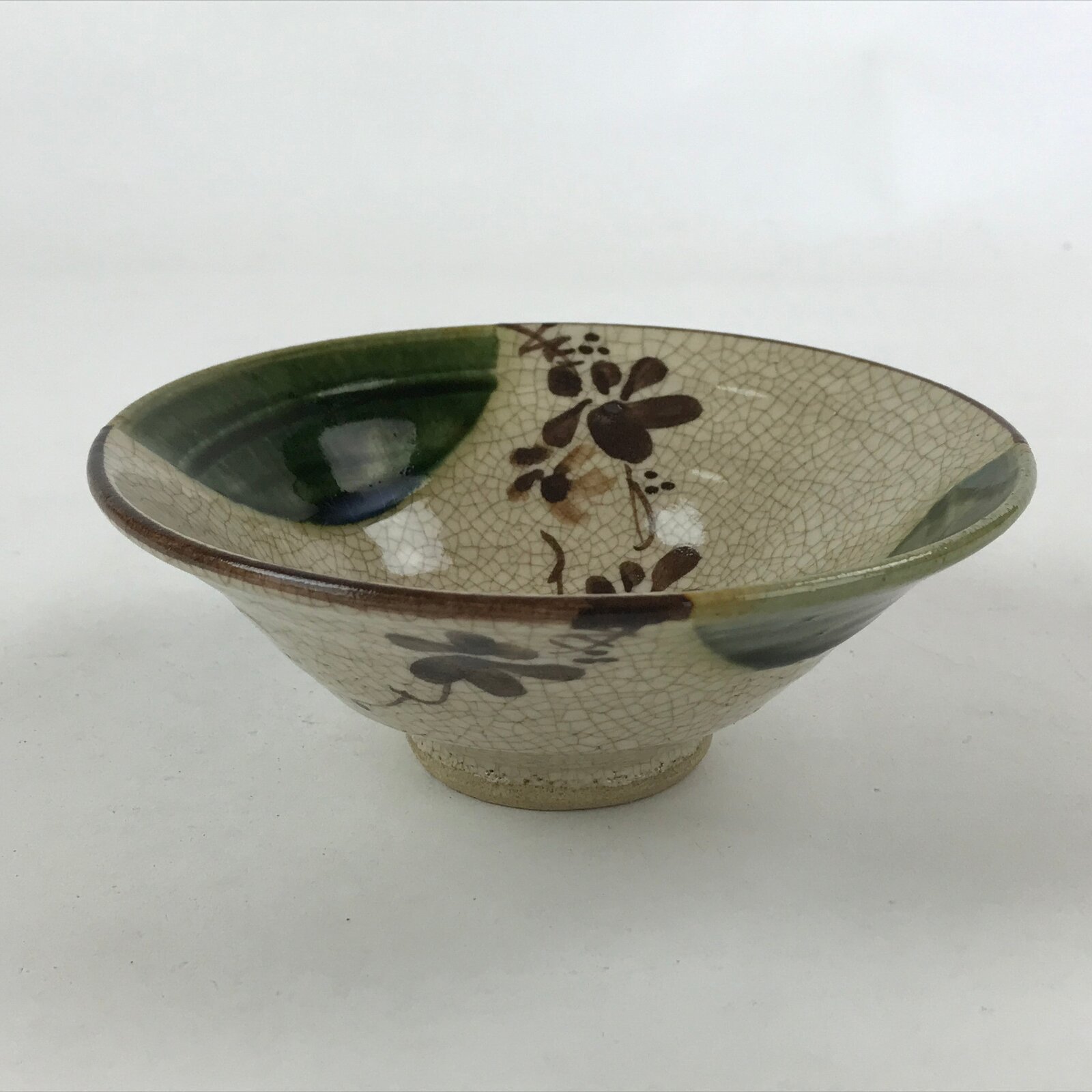 Japanese Ceramic Green Tea Bowl Vtg Oribe Ware Green Brown Flower Chawan GTB997