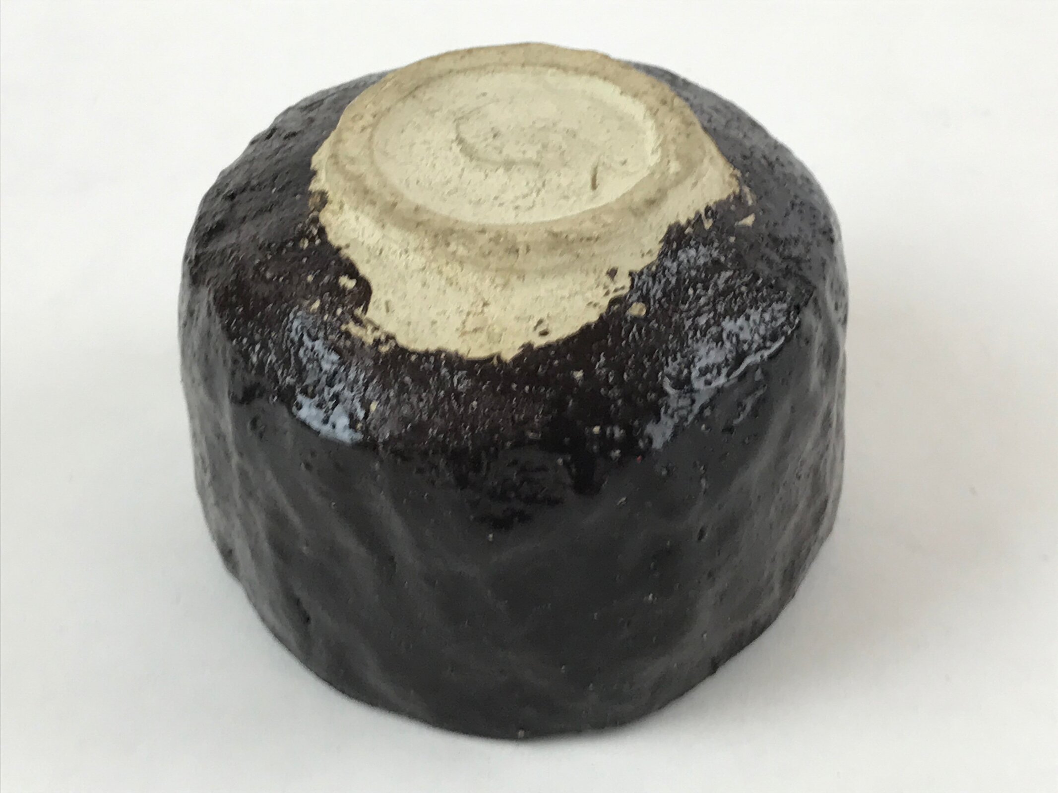 Japanese Ceramic Green Tea Bowl Vtg Rakuyaki Dark Brown Matcha Chawan GTB996