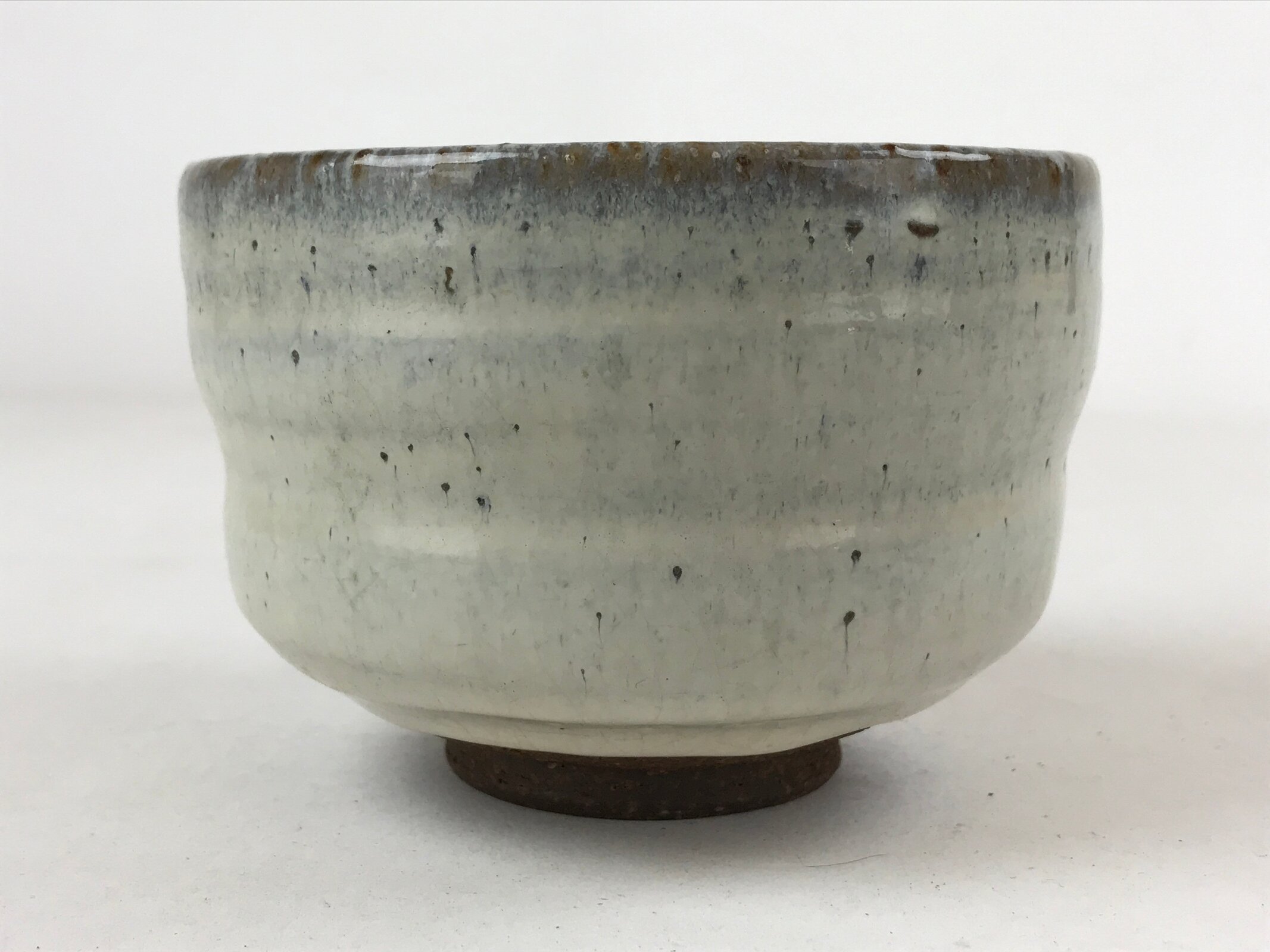 Japanese Ceramic Green Tea Bowl Vtg White Glaze Red Clay Matcha Chawan CHB18