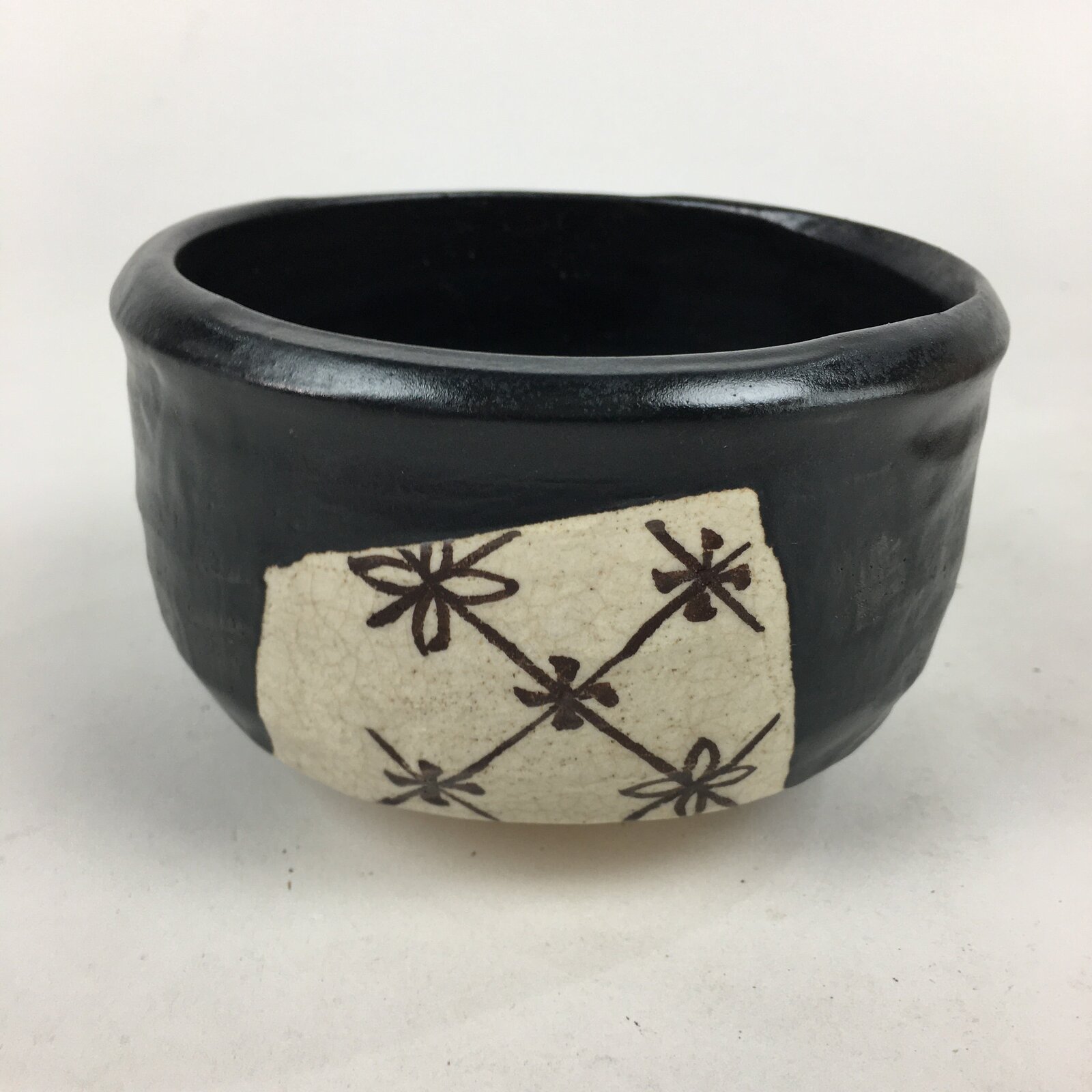 Japanese Ceramic Kuro-Oribe Green Tea Bowl Vtg Chawan Boxed Pottery PX603