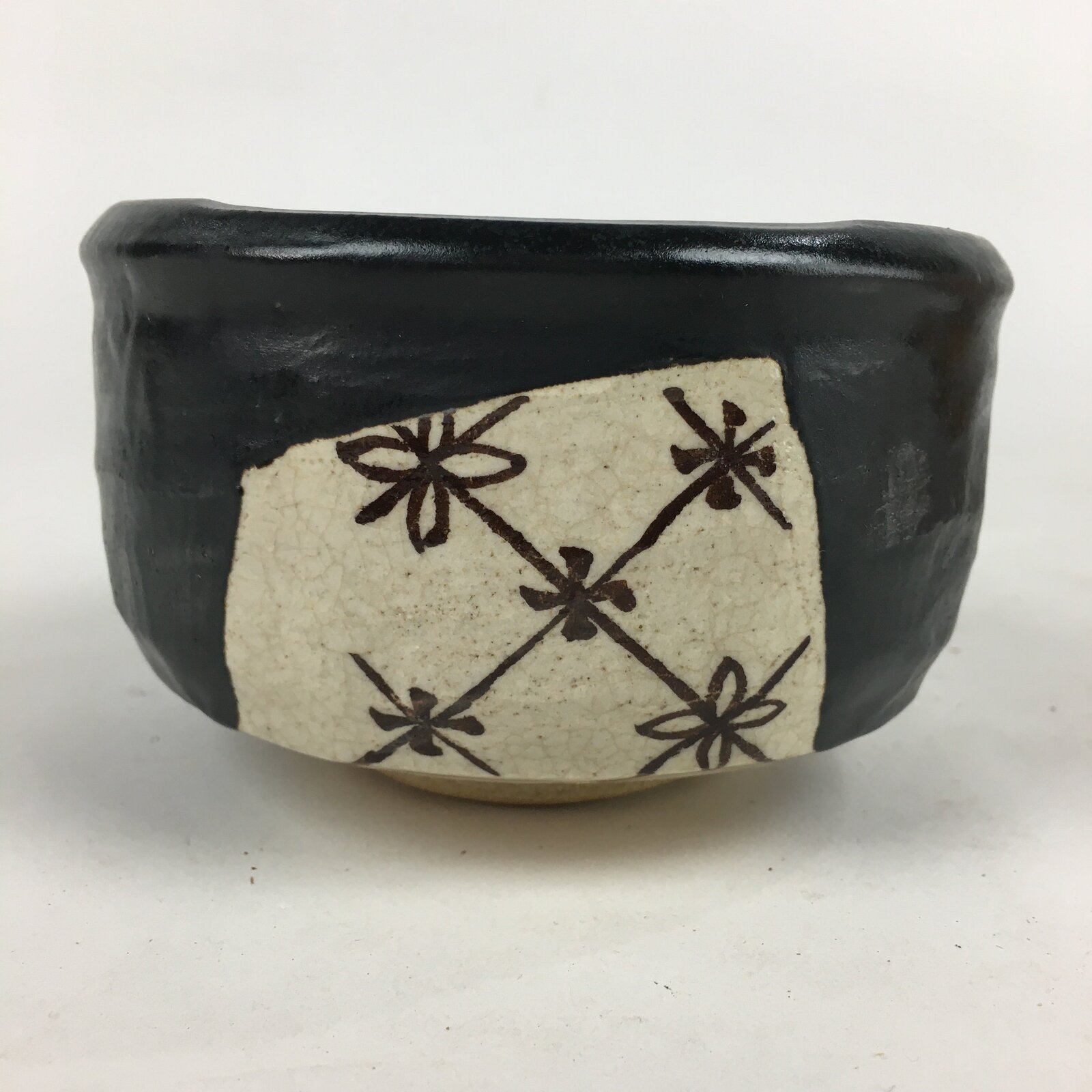 Japanese Ceramic Kuro-Oribe Green Tea Bowl Vtg Chawan Boxed Pottery PX603