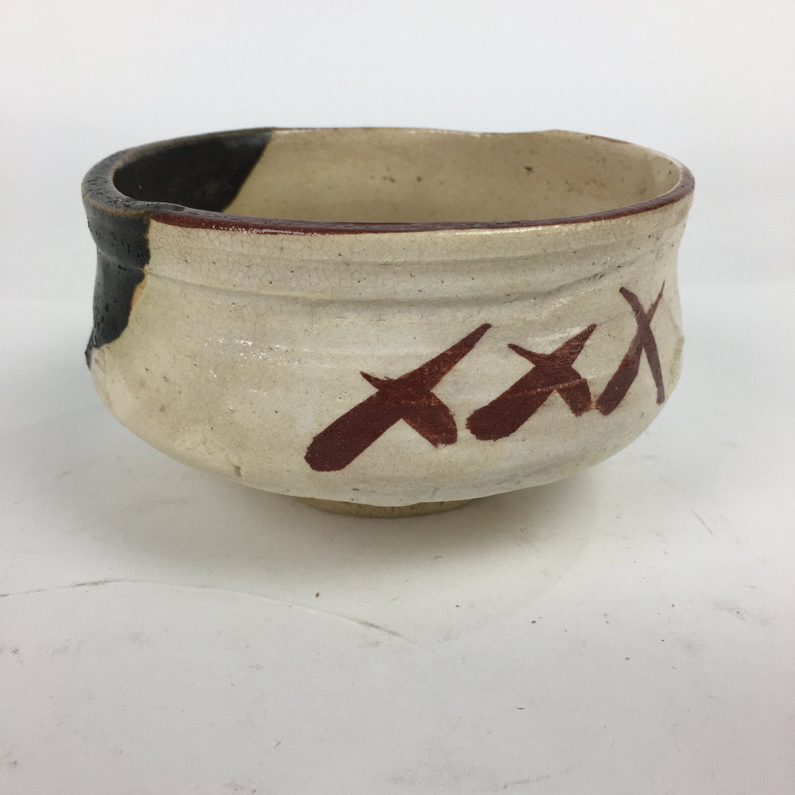 Japanese Ceramic Kuro-Oribe Ware Tea Ceremony Bowl Vtg Black White Chawan GTB774